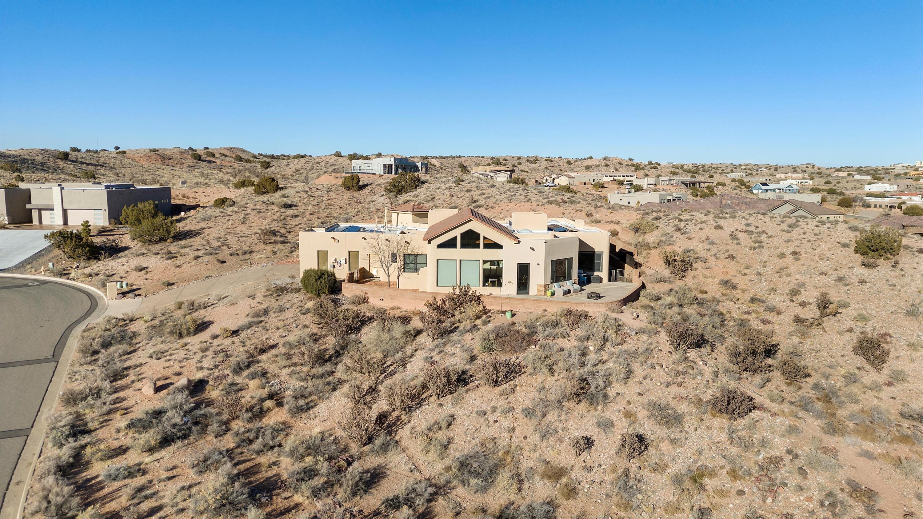 5517 BARRANCA OVERLOOK Court NE