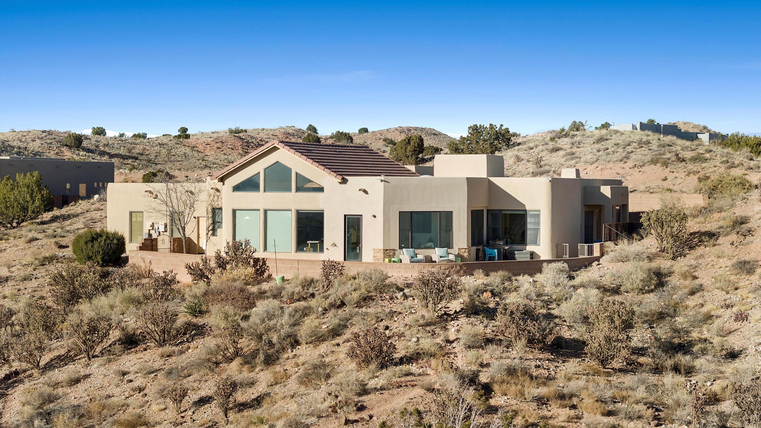 5517 BARRANCA OVERLOOK Court NE