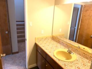 720 TRAMWAY Lane NE 11