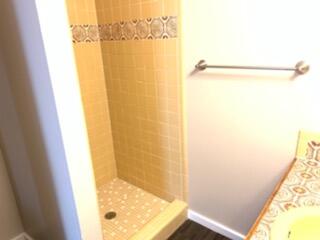 720 TRAMWAY Lane NE 11