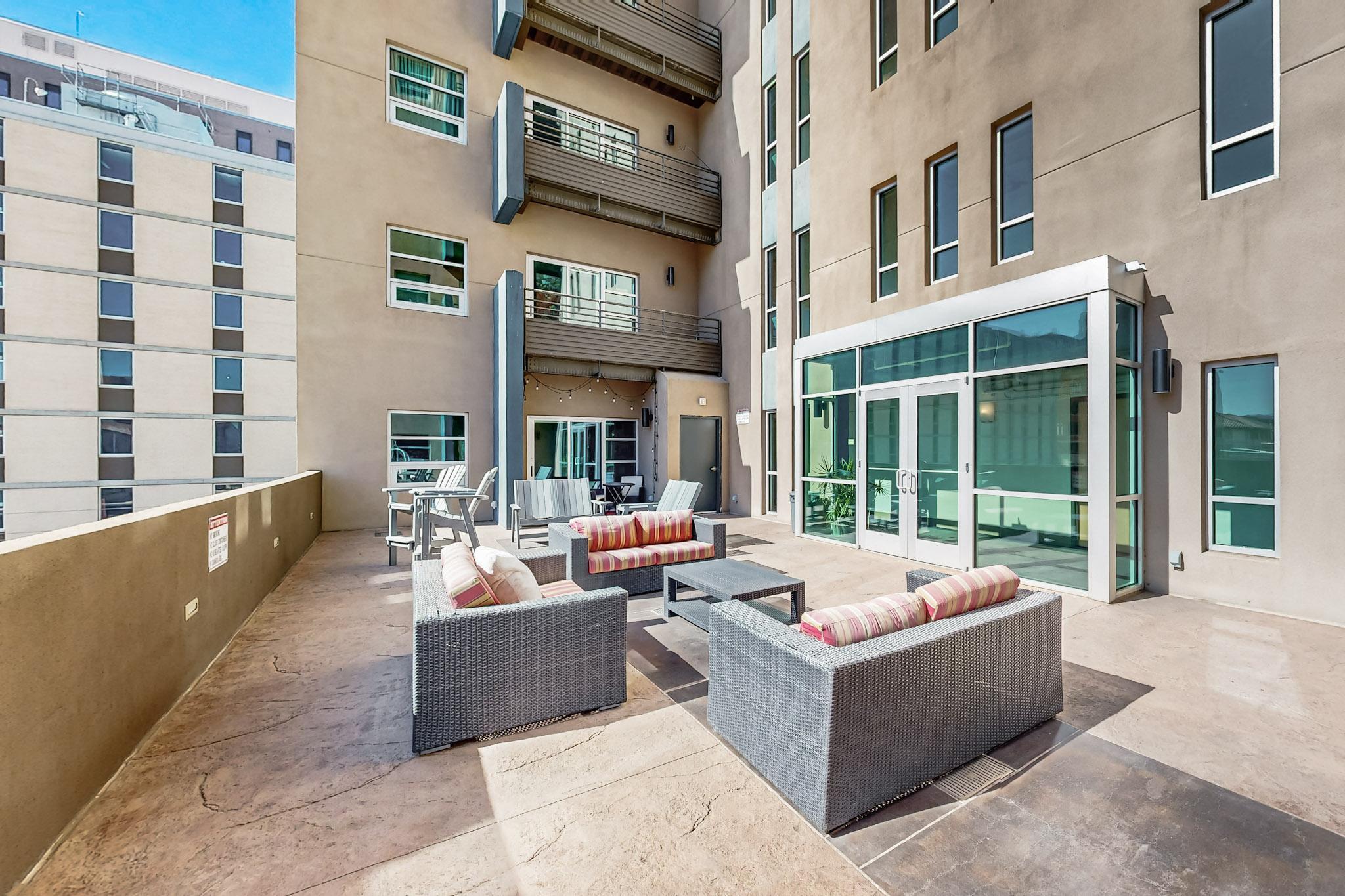 524 Central Avenue SW 804