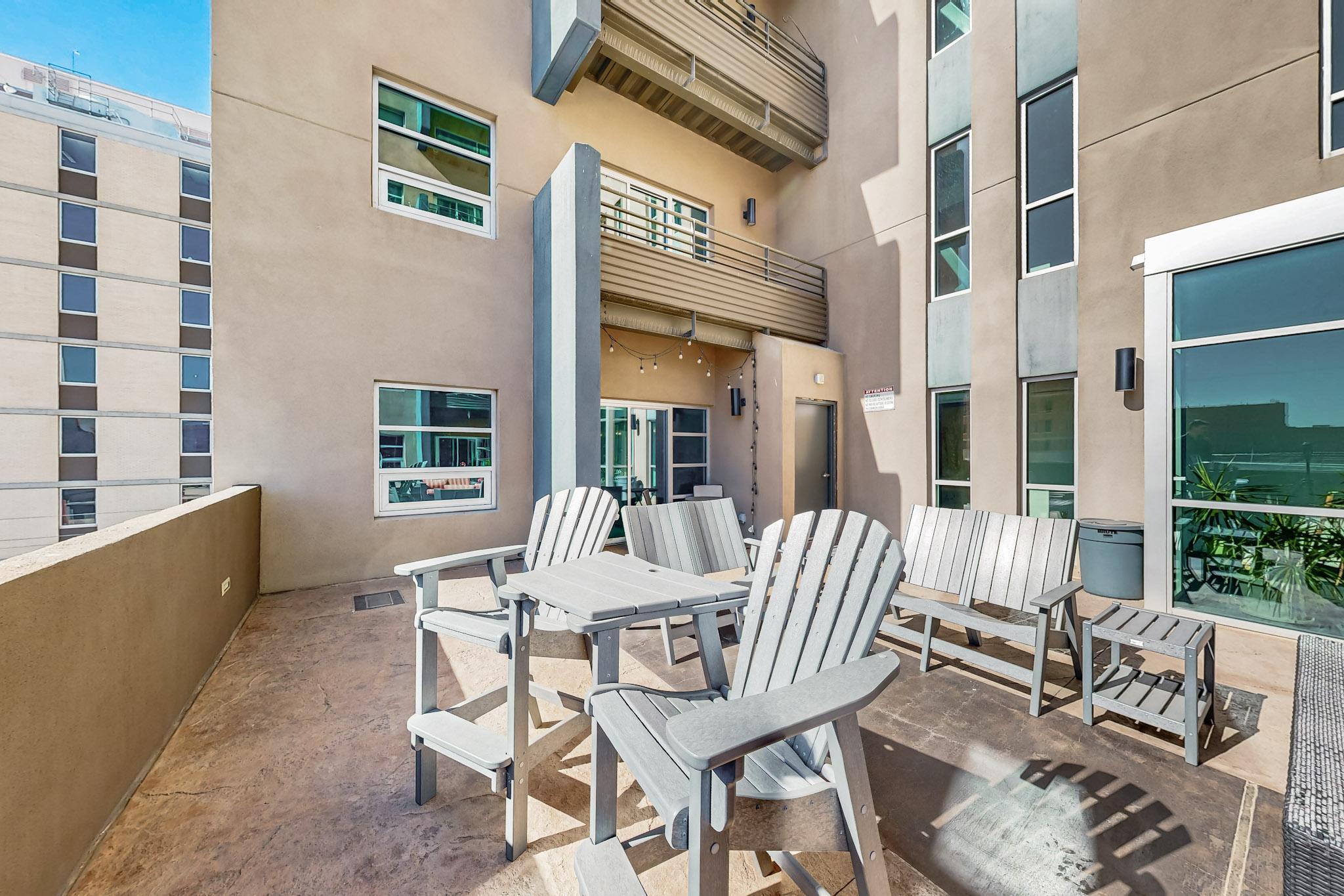 524 Central Avenue SW 804