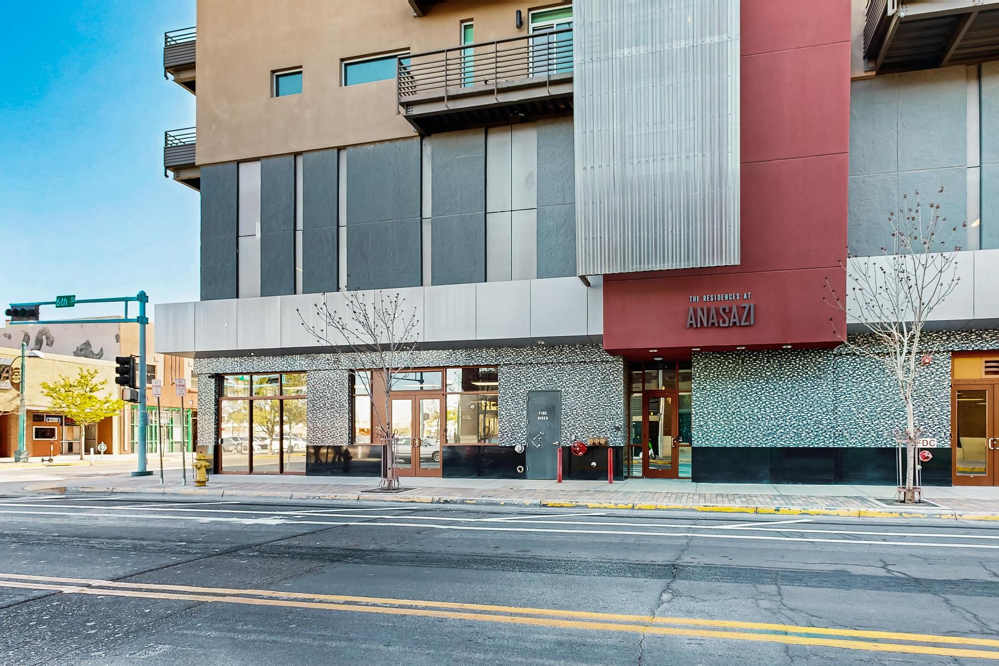 524 Central Avenue SW 804