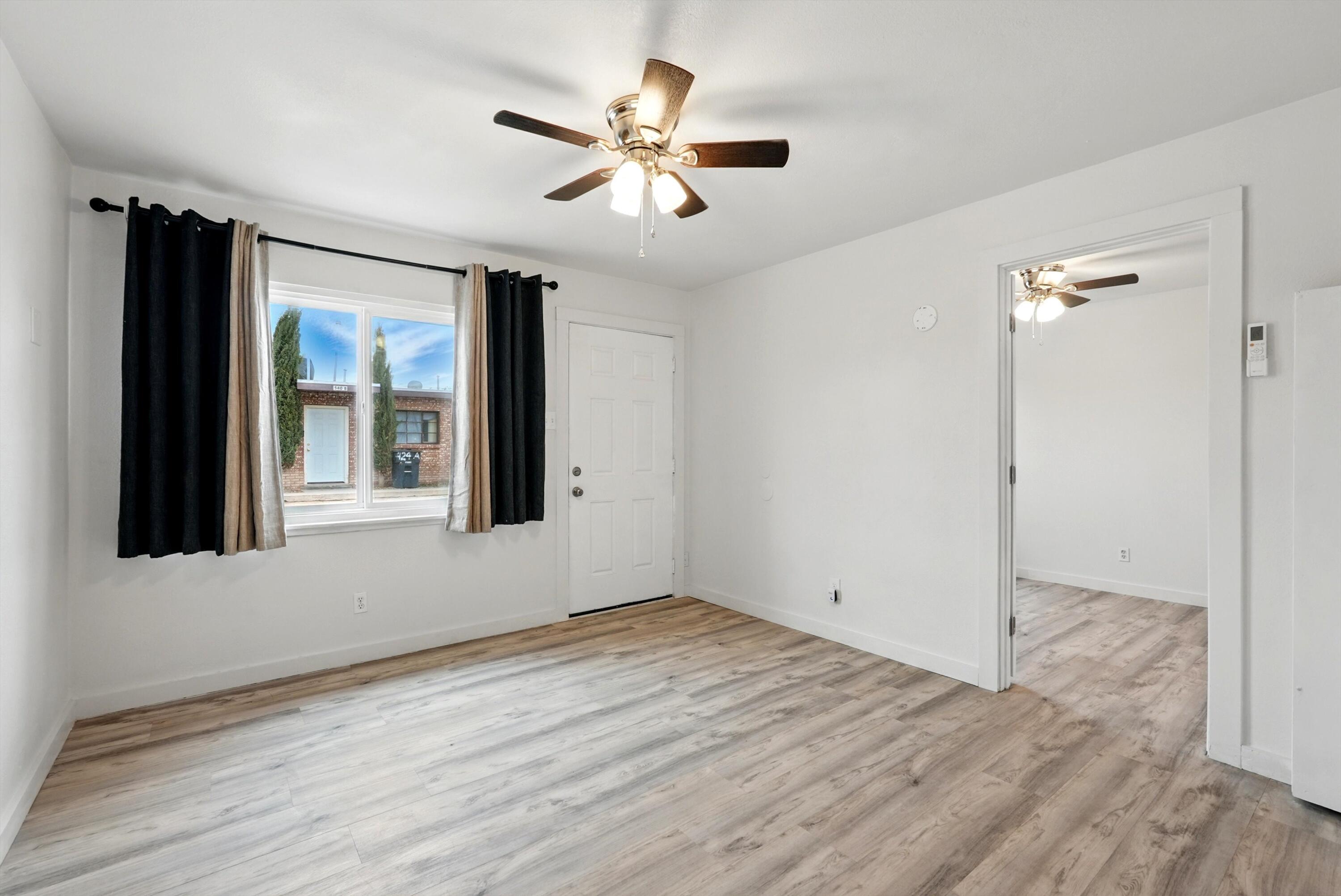 536 ALCAZAR Street SE A&B