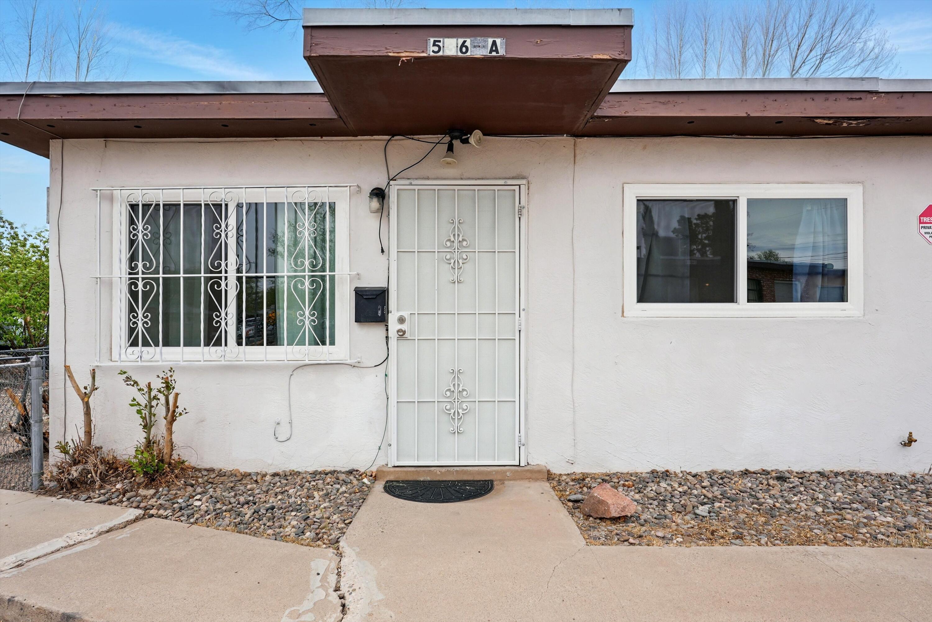 536 ALCAZAR Street SE A&B