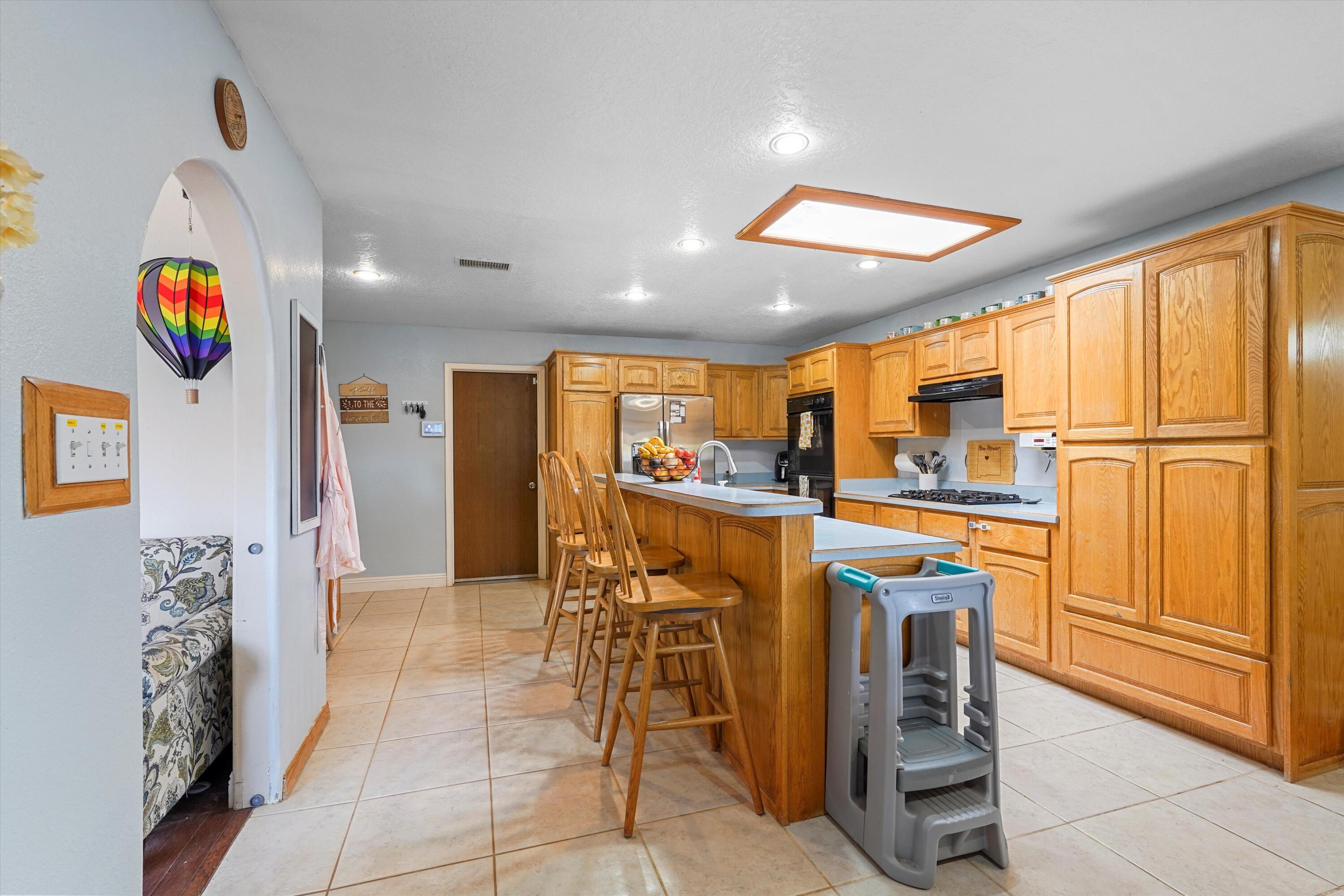 635 SILVER SADDLE Road SE