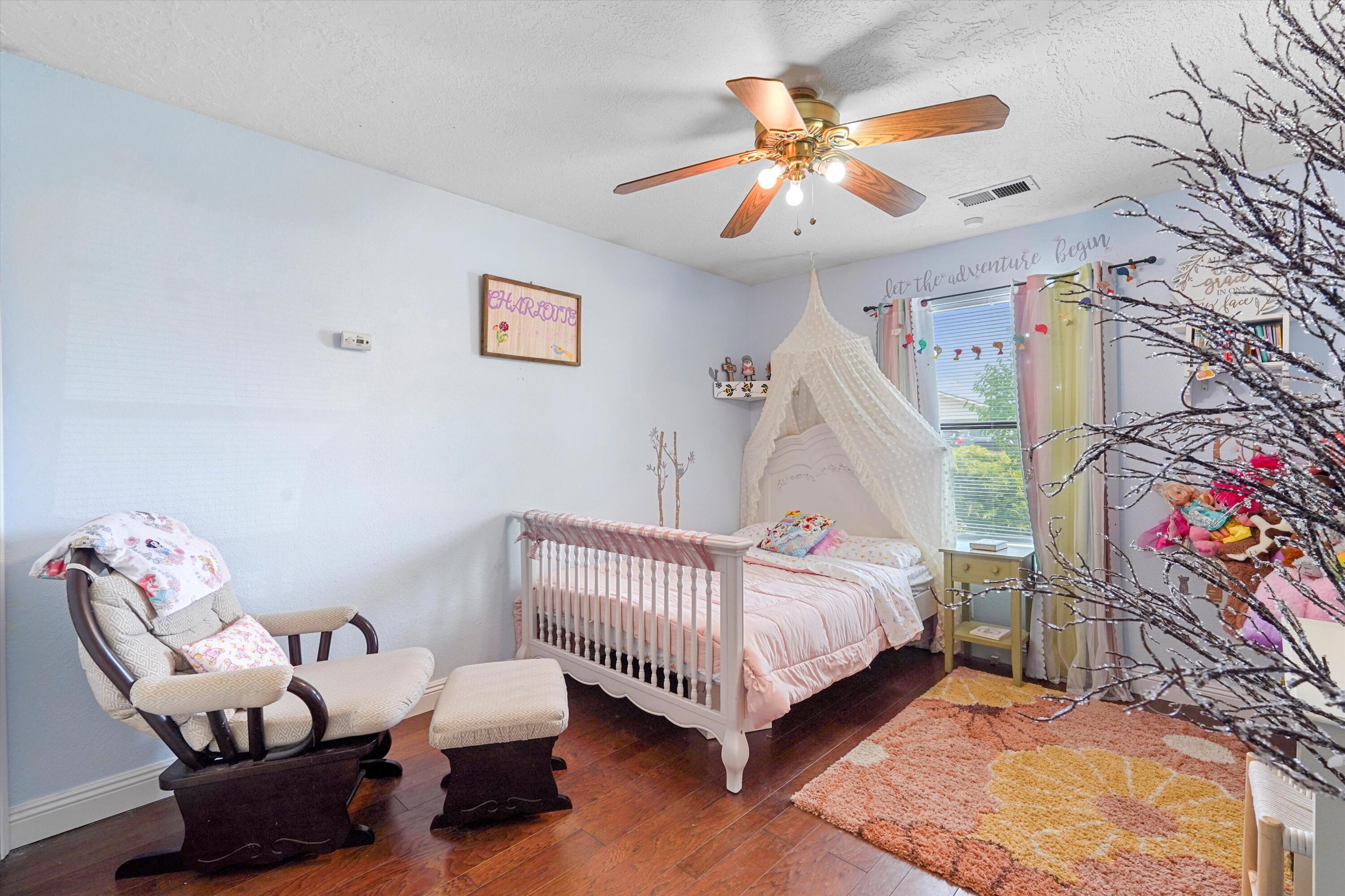 635 SILVER SADDLE Road SE