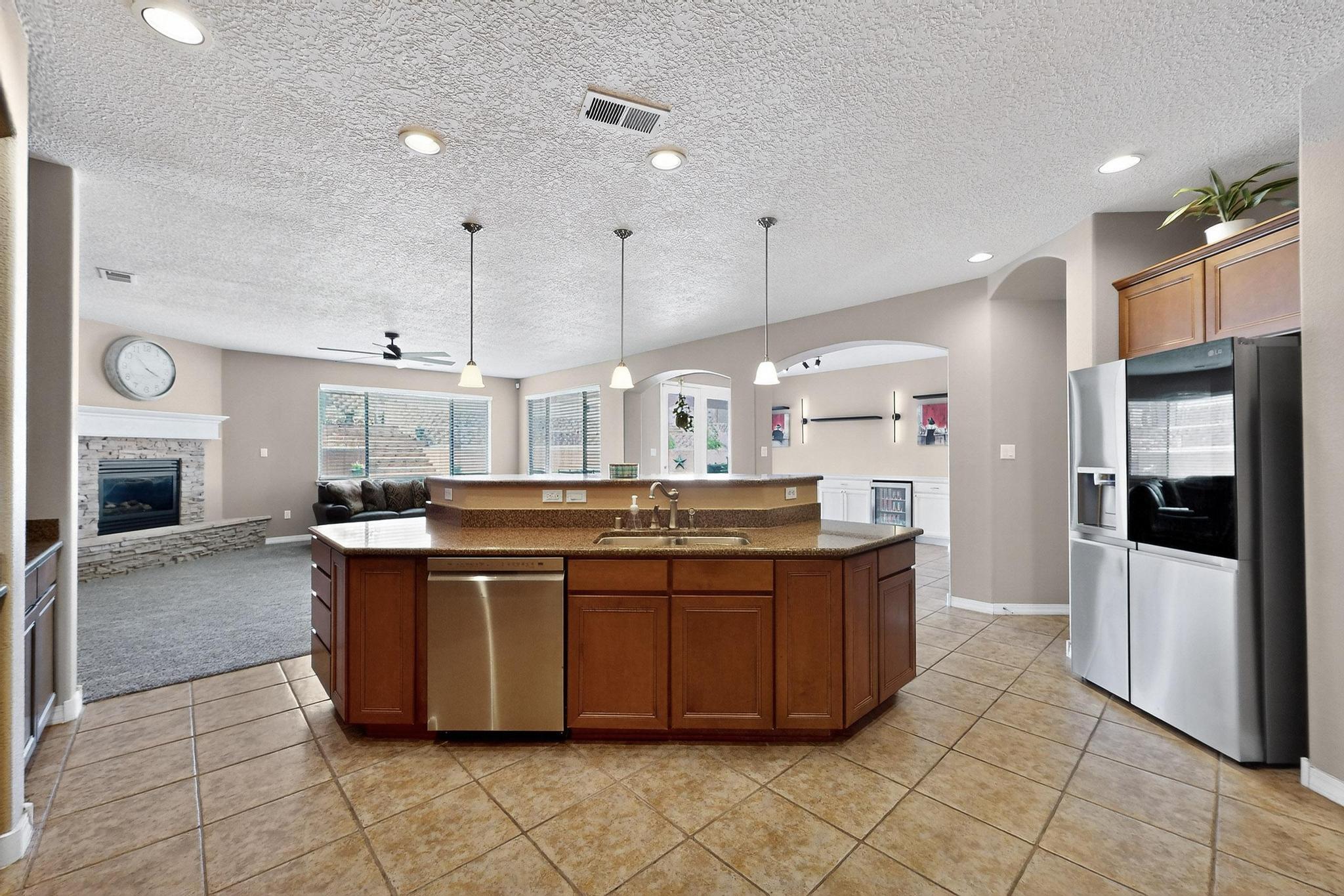 4420 BENTGRASS MEADOWS NE