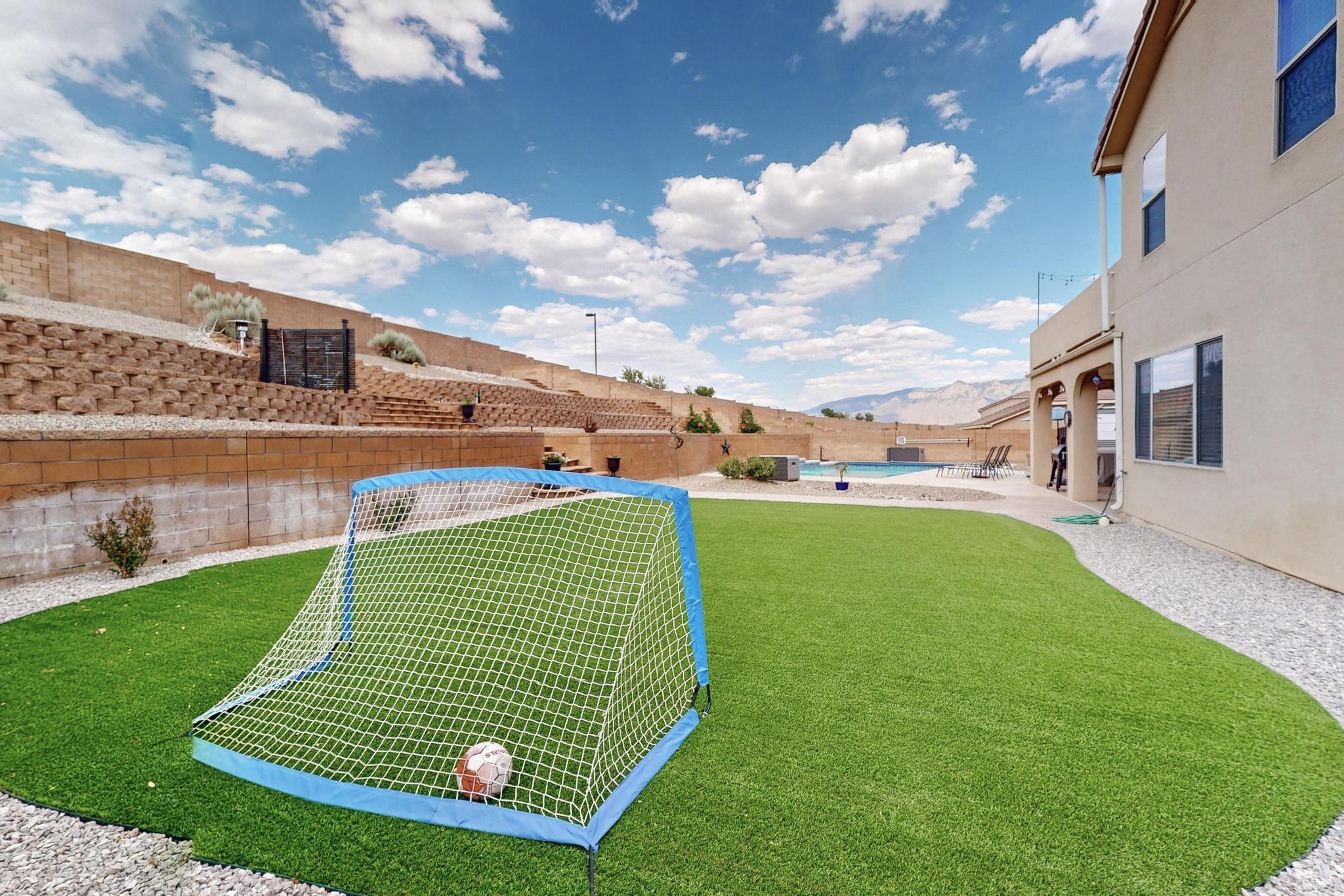 4420 BENTGRASS MEADOWS NE