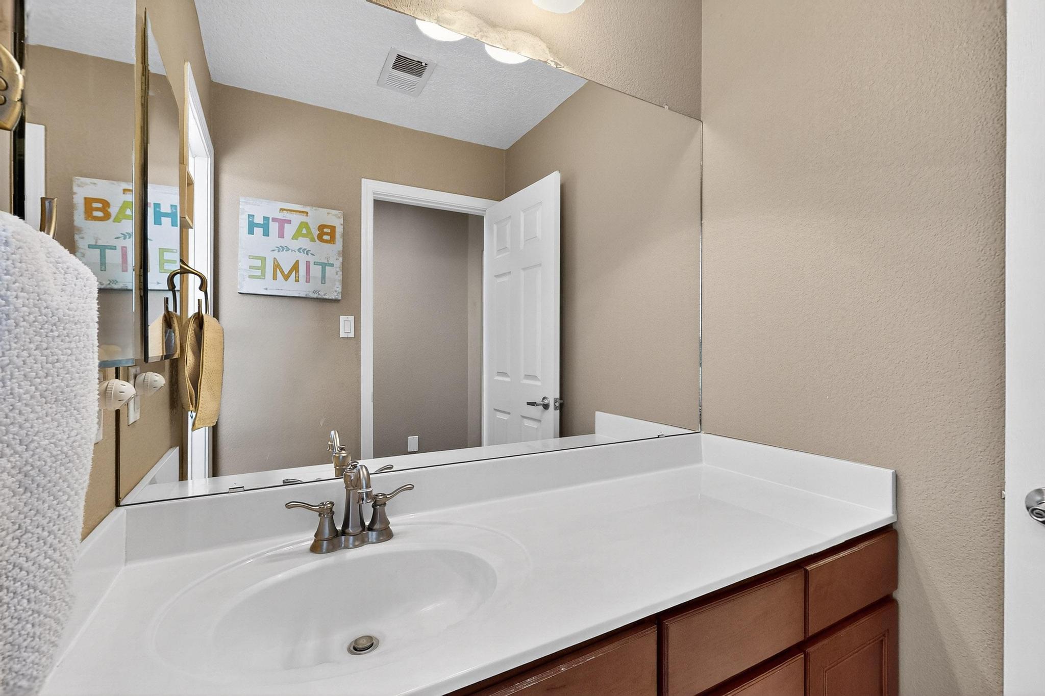 4420 BENTGRASS MEADOWS NE