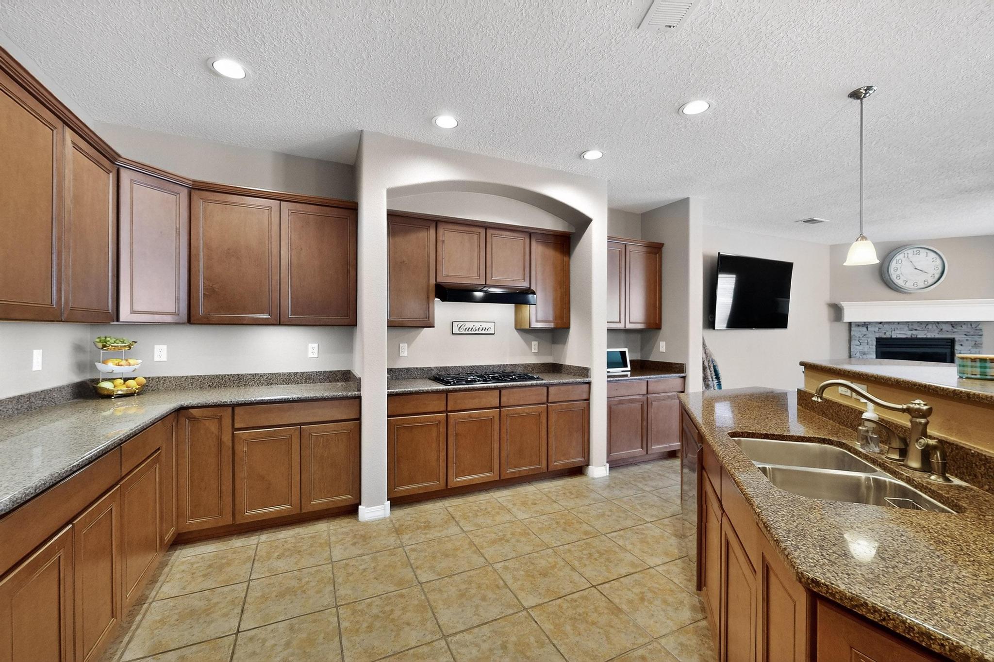 4420 BENTGRASS MEADOWS NE