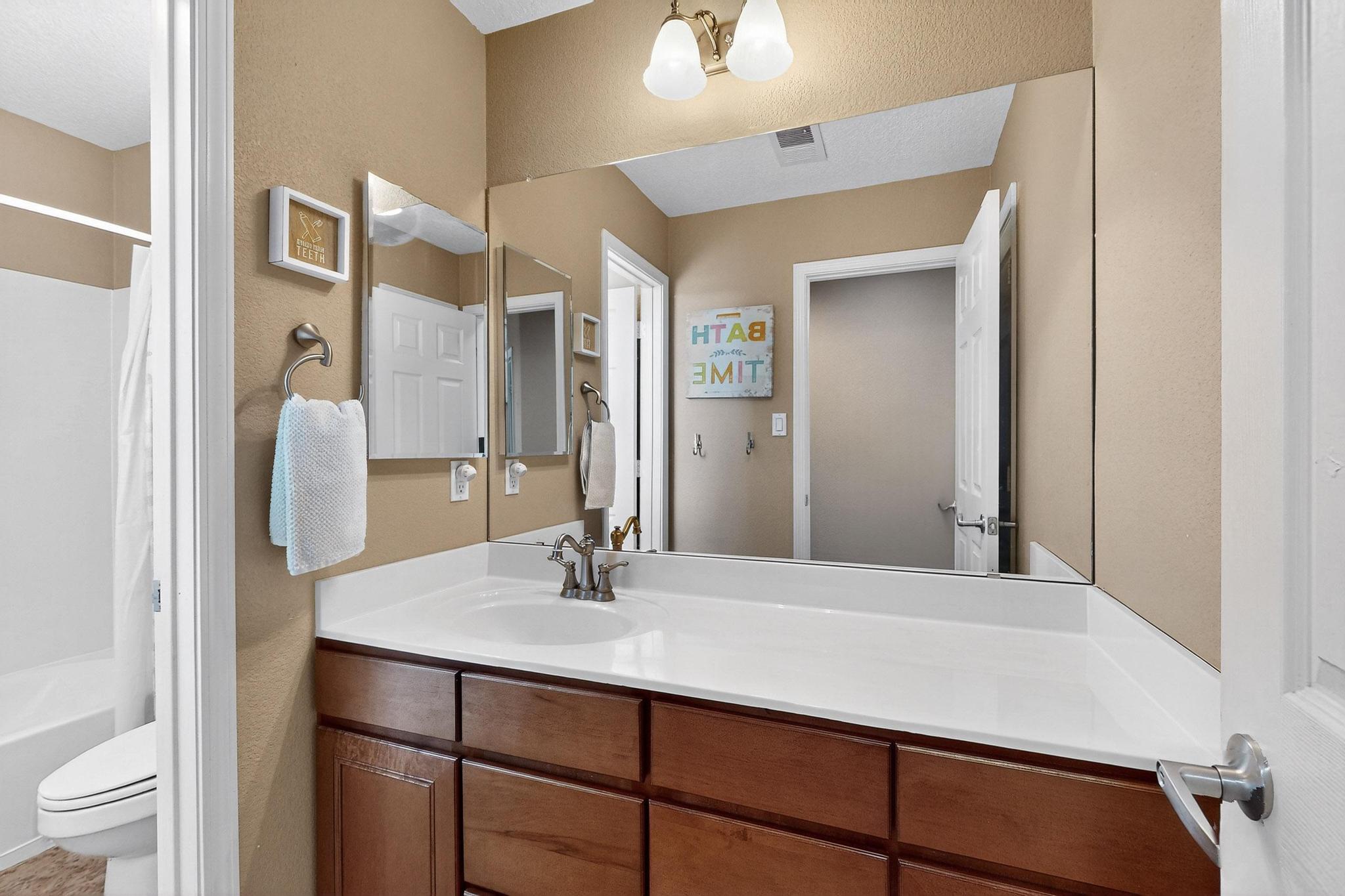 4420 BENTGRASS MEADOWS NE