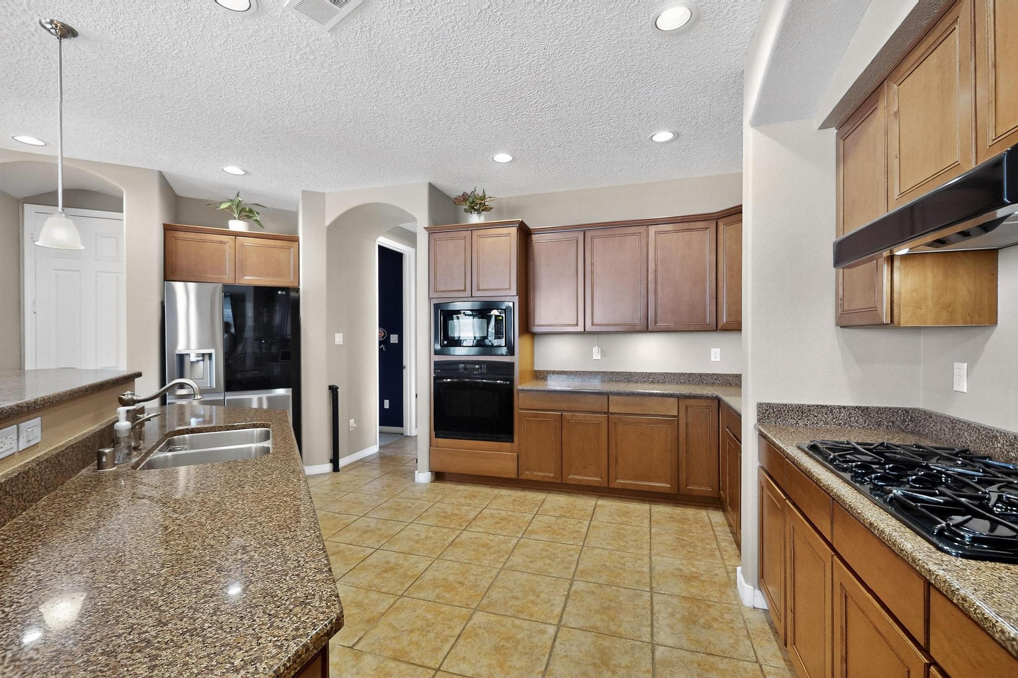 4420 BENTGRASS MEADOWS NE