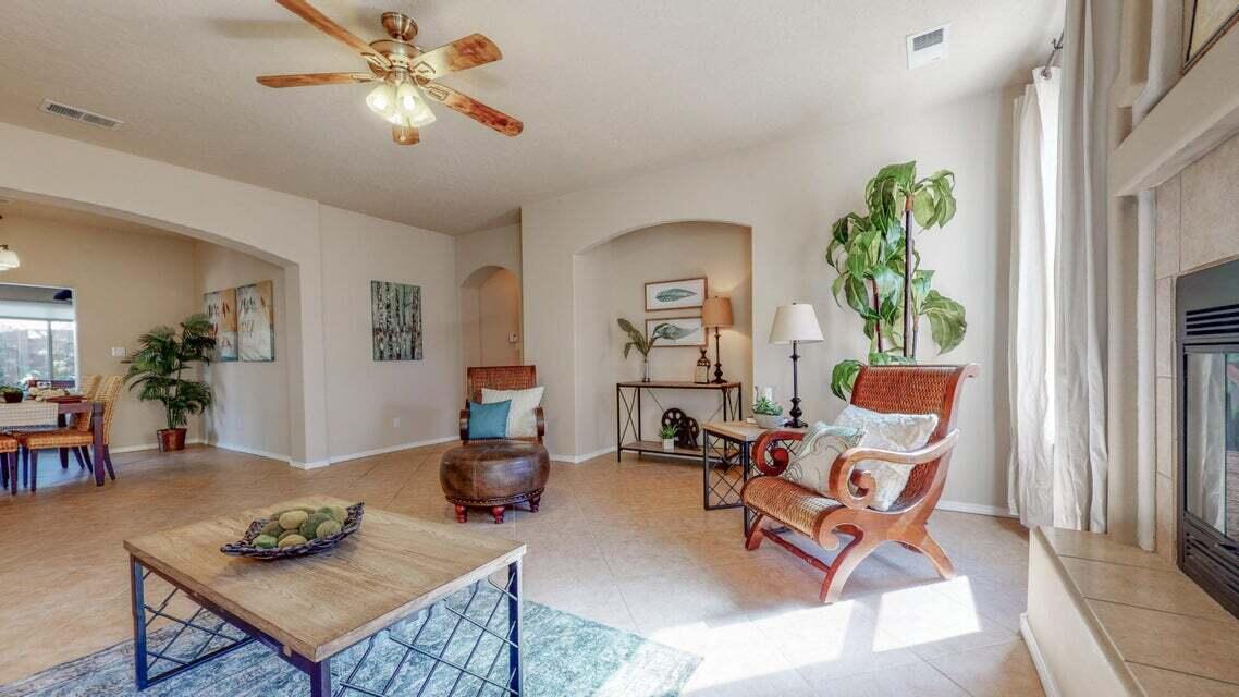 851 VISTA PATRON Drive