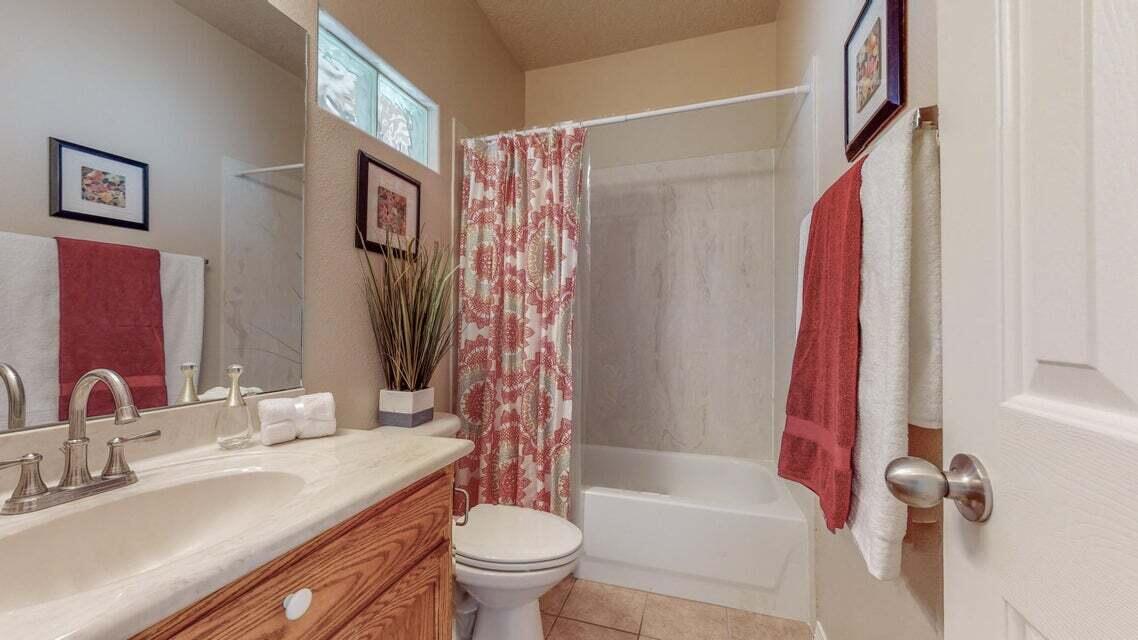 851 VISTA PATRON Drive