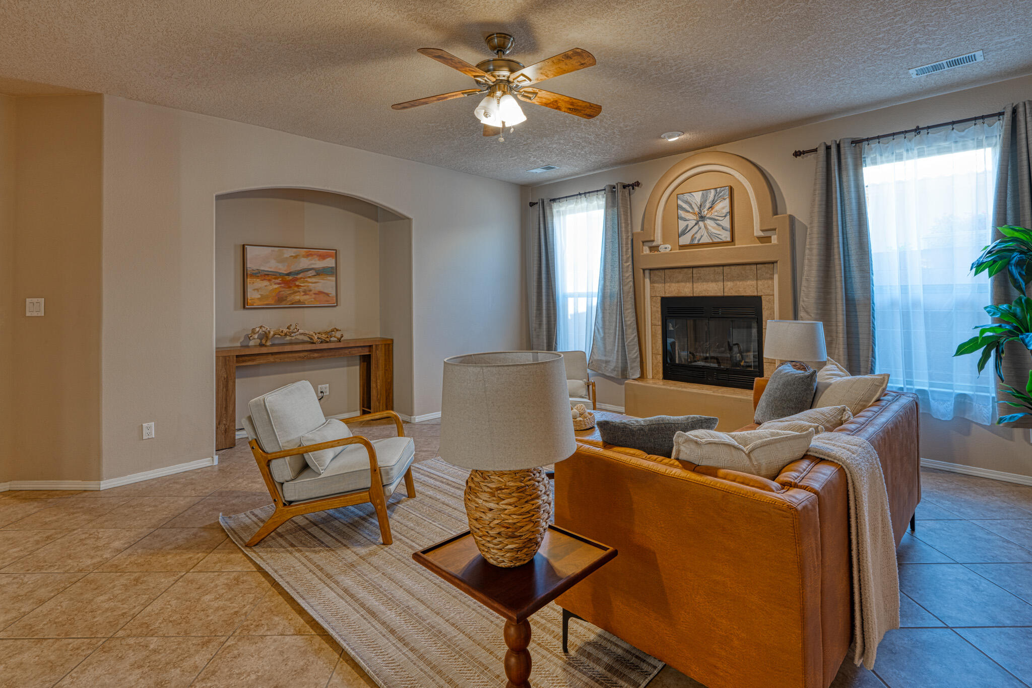 851 VISTA PATRON Drive