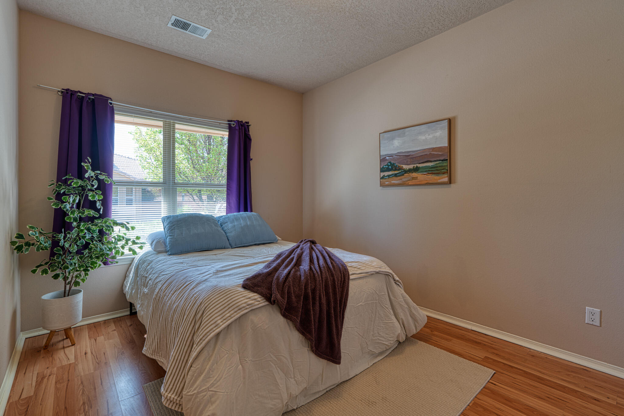 851 VISTA PATRON Drive