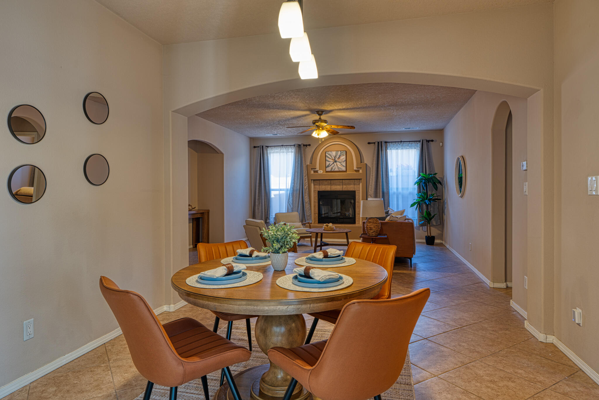 851 VISTA PATRON Drive