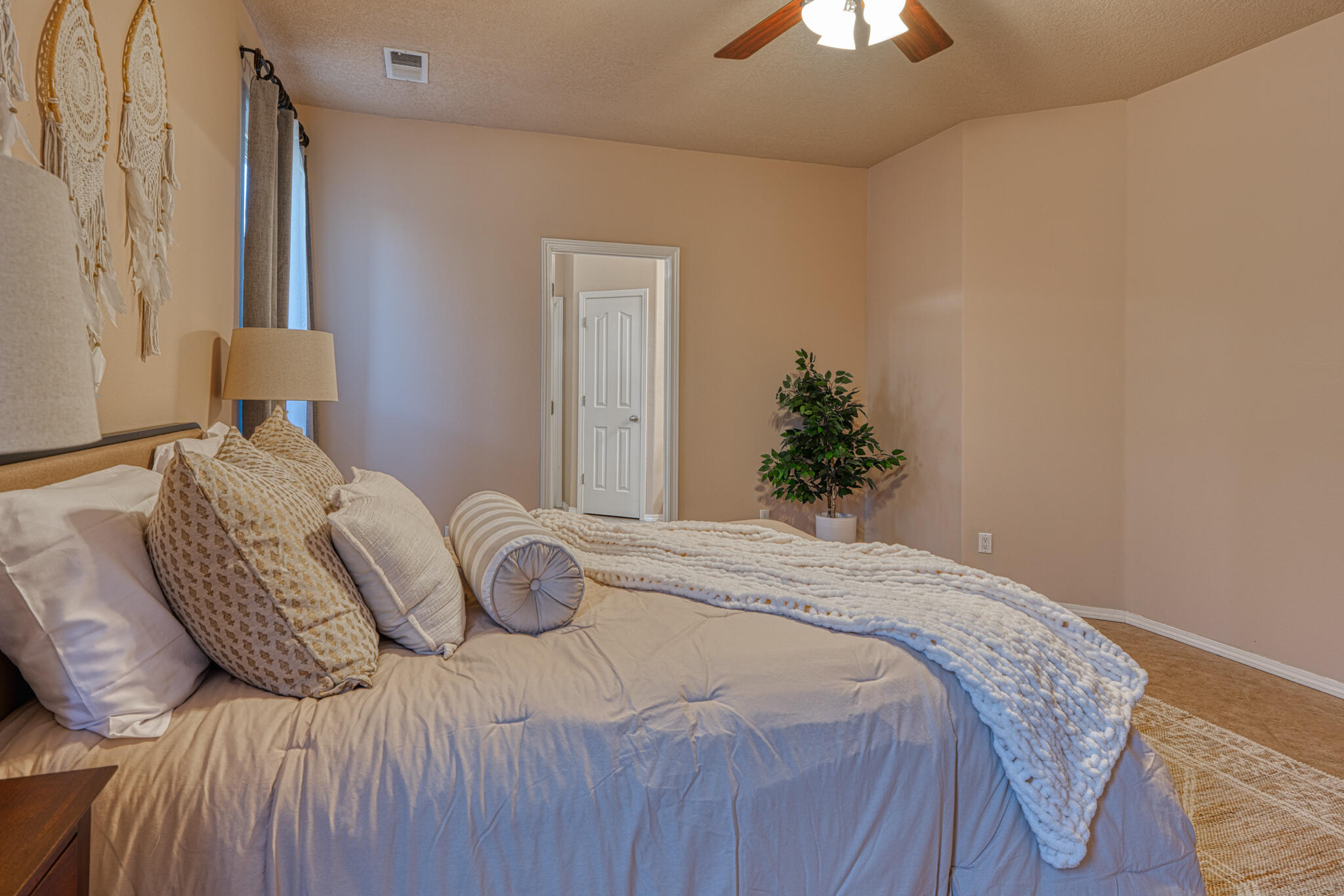 851 VISTA PATRON Drive