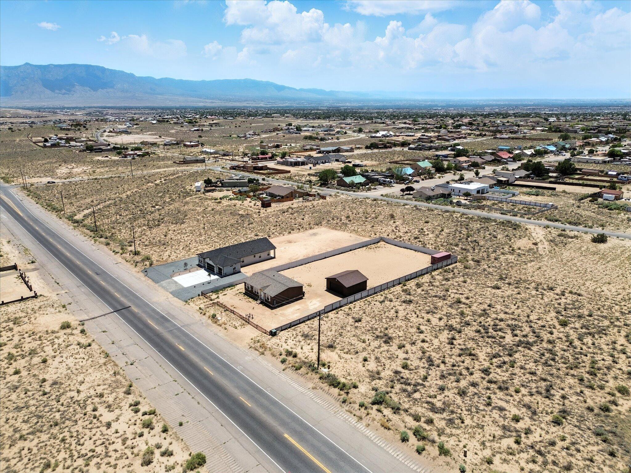 820 NORTHERN Boulevard NE