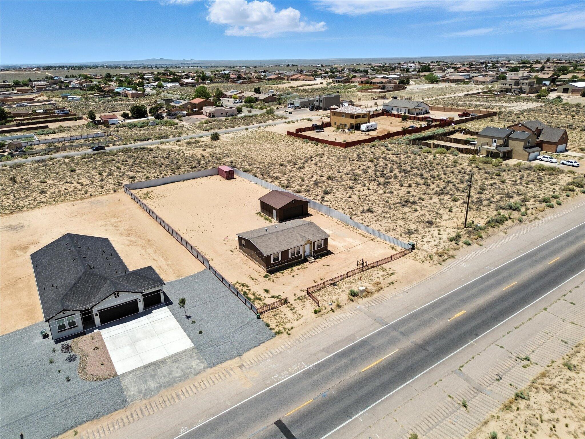 820 NORTHERN Boulevard NE