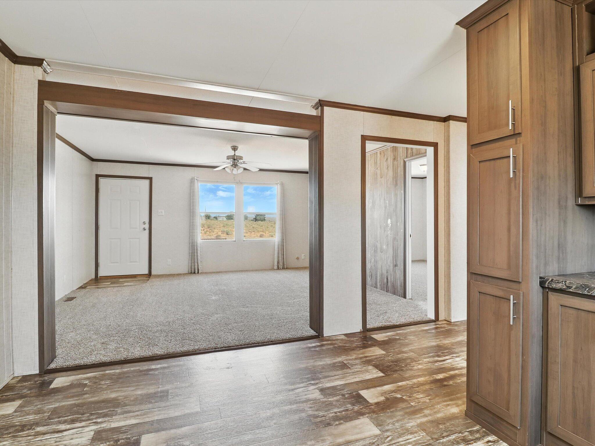 820 NORTHERN Boulevard NE