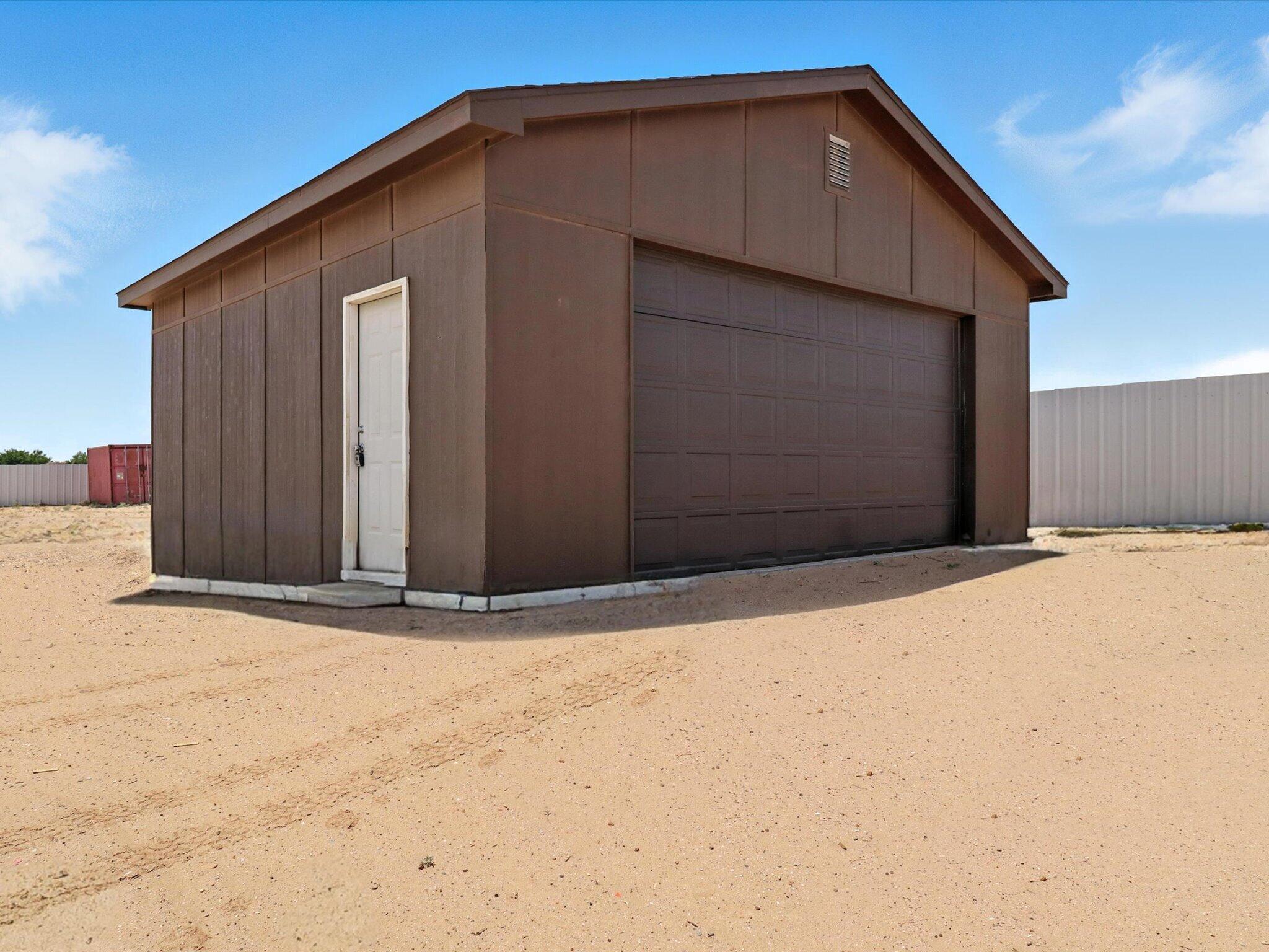 820 NORTHERN Boulevard NE