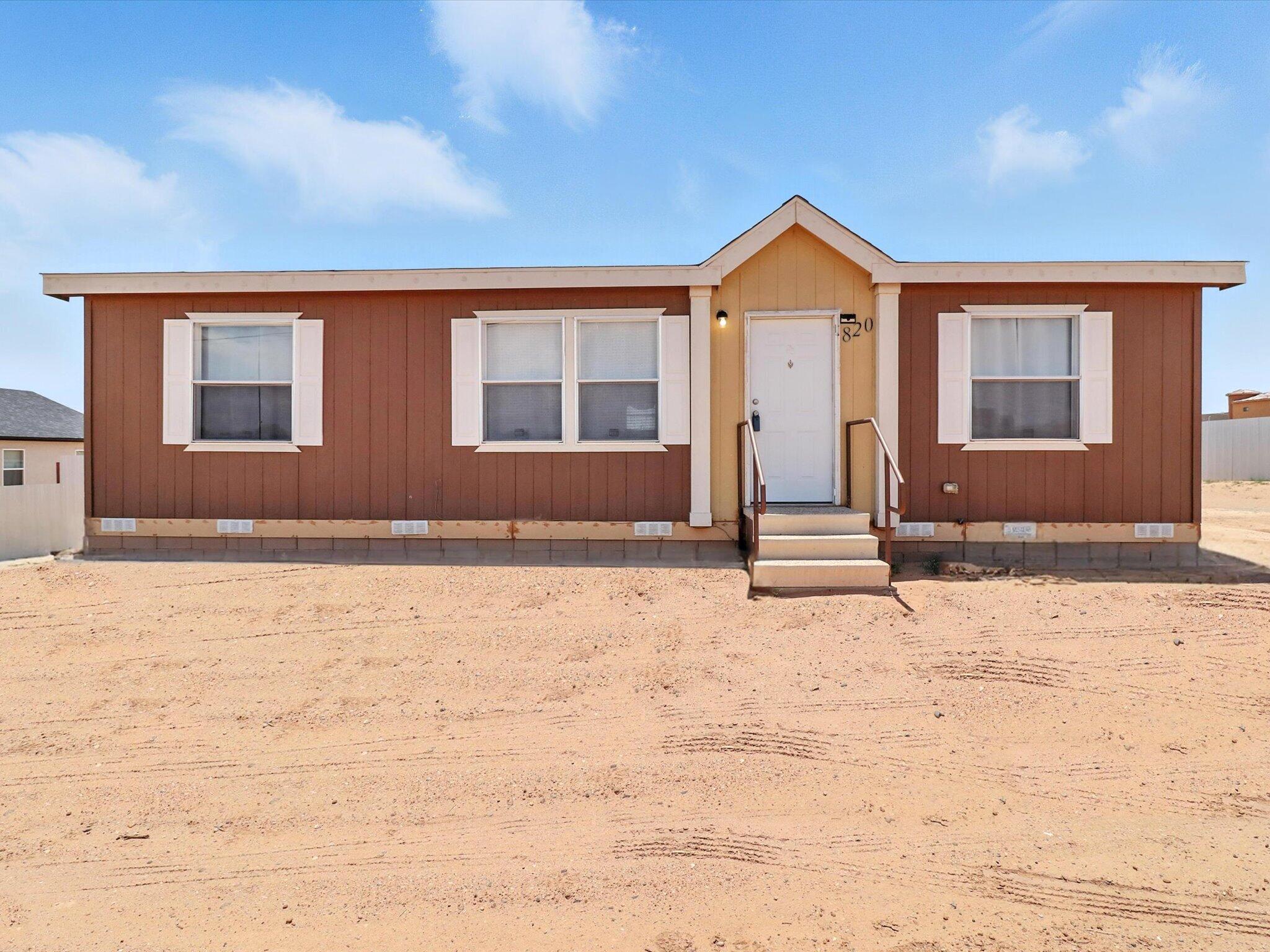 820 NORTHERN Boulevard NE