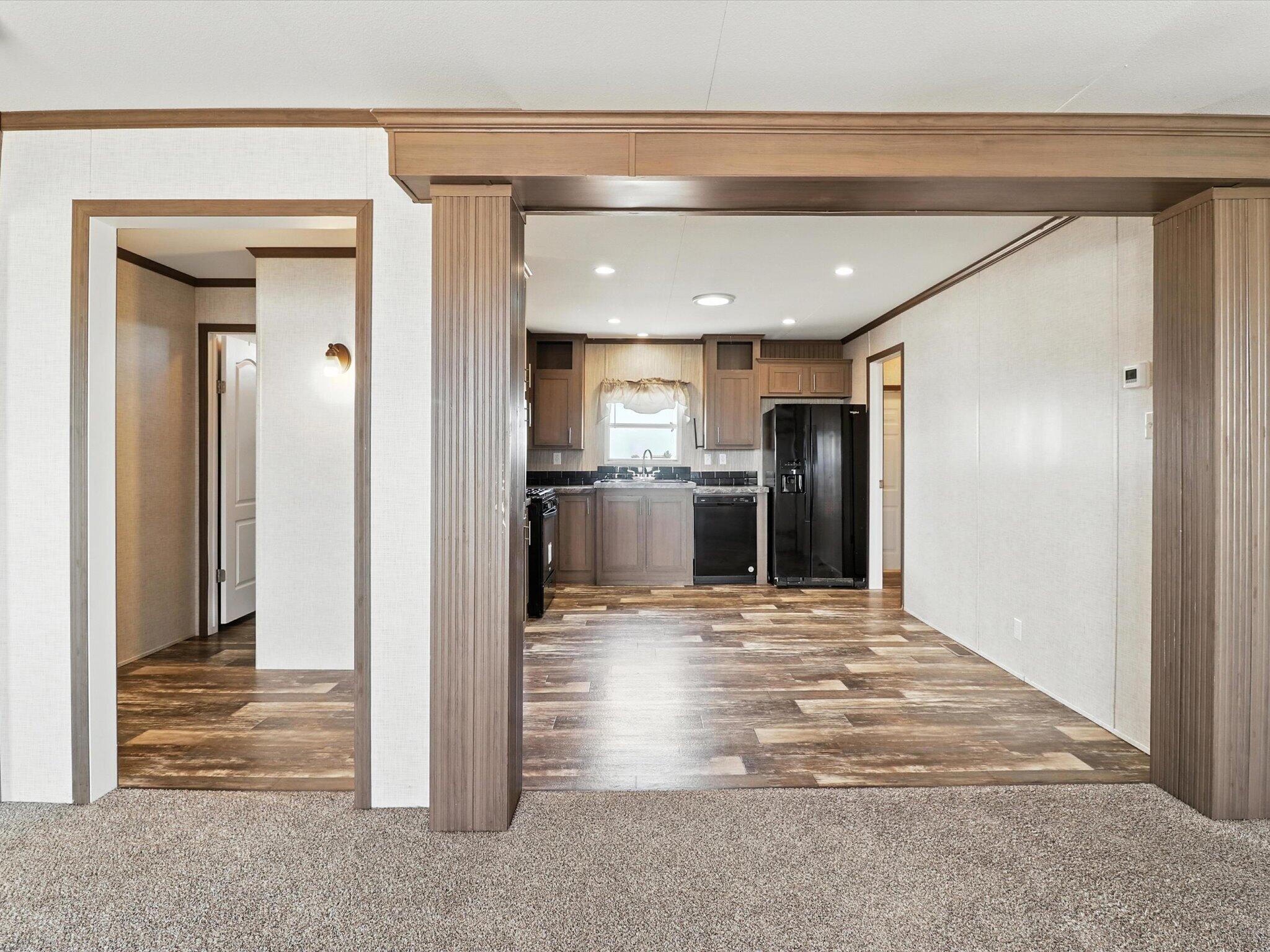 820 NORTHERN Boulevard NE