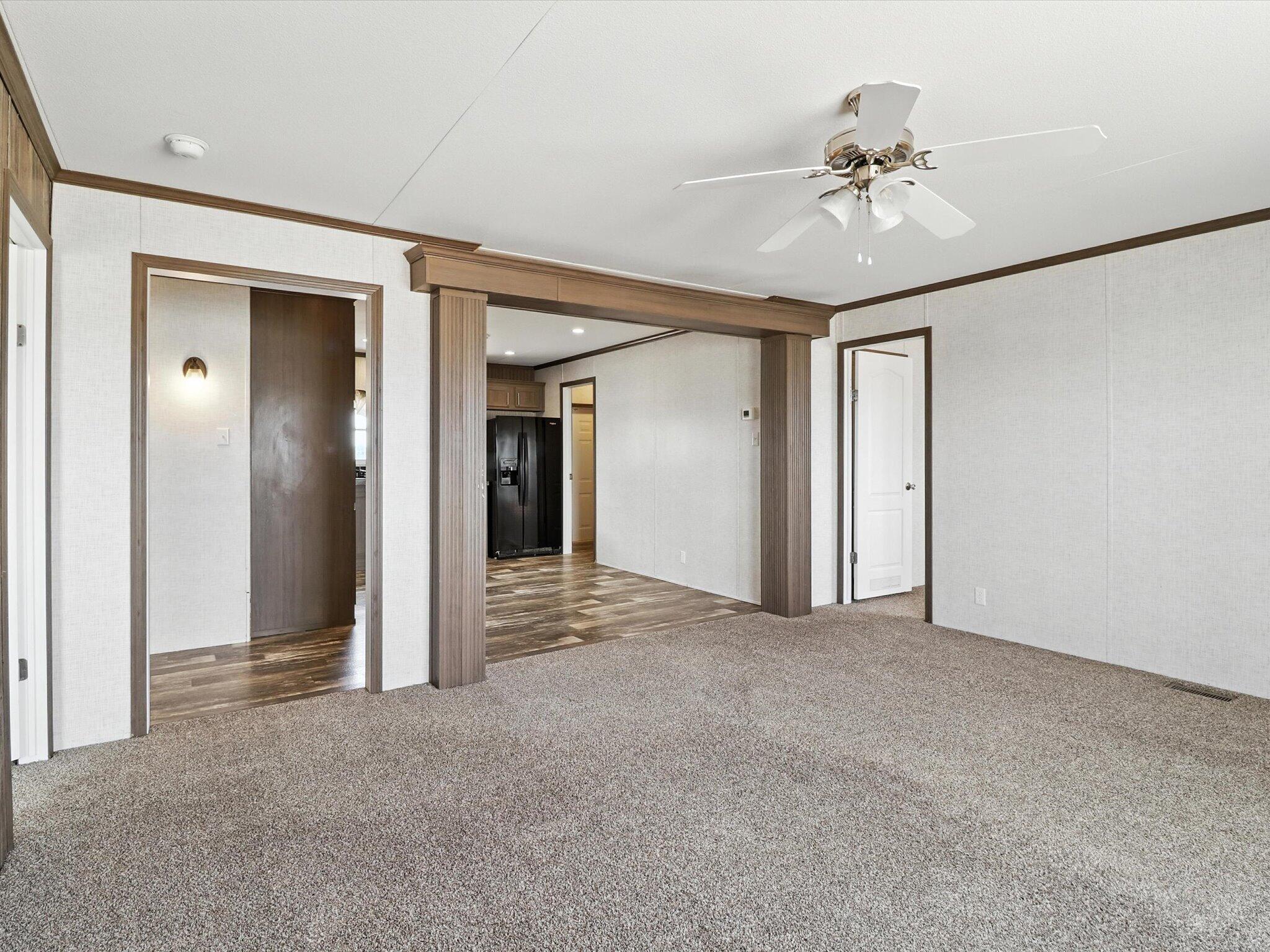 820 NORTHERN Boulevard NE