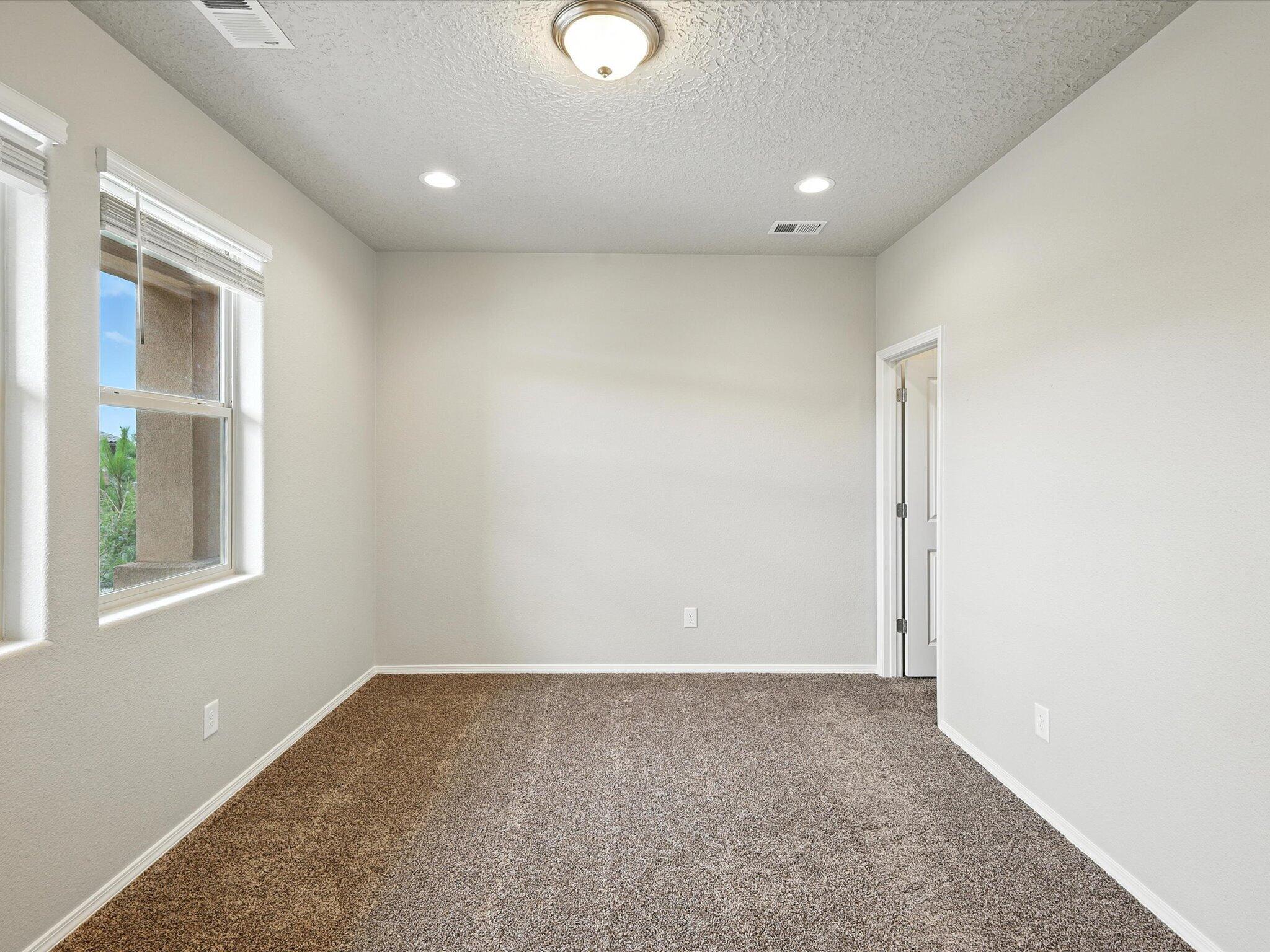 2008 DUKE CITY Street SE