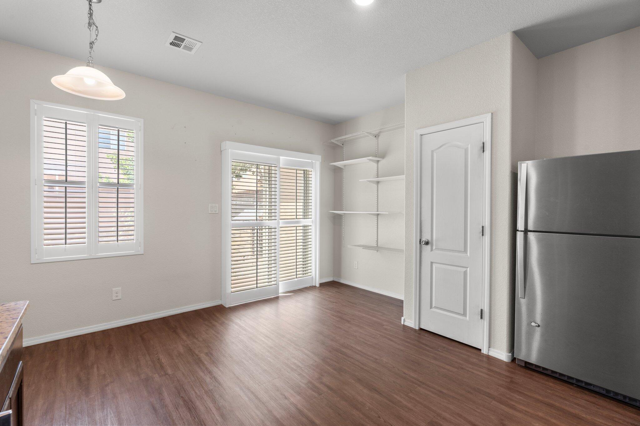 10052 SACATE BLANCO Avenue SW