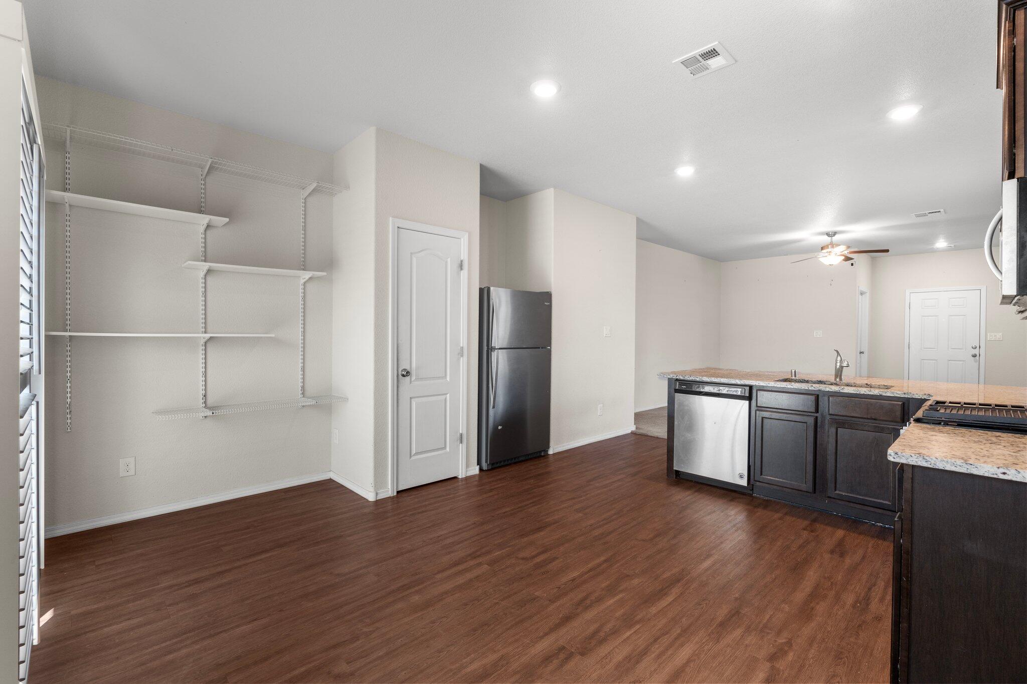 10052 SACATE BLANCO Avenue SW