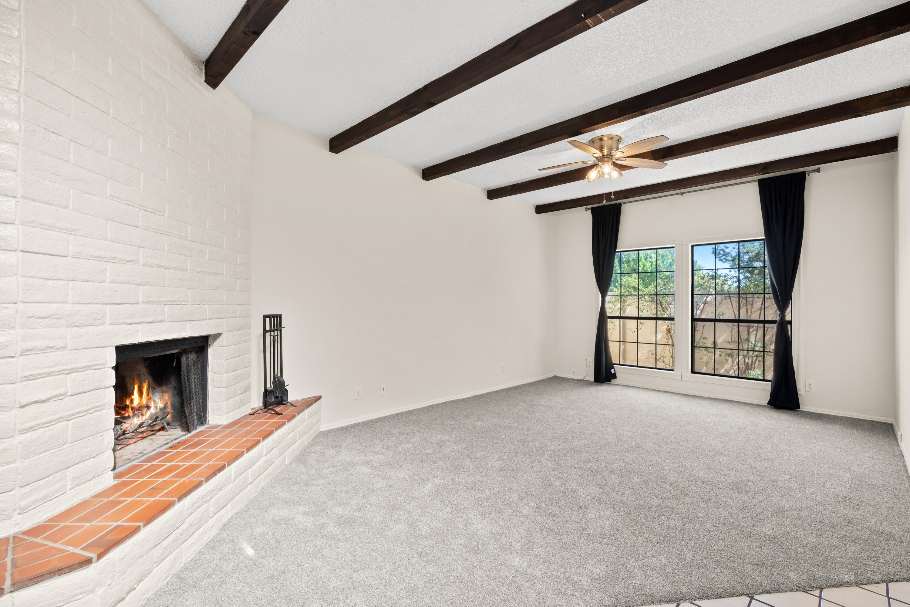 8914 Chambers Place NE