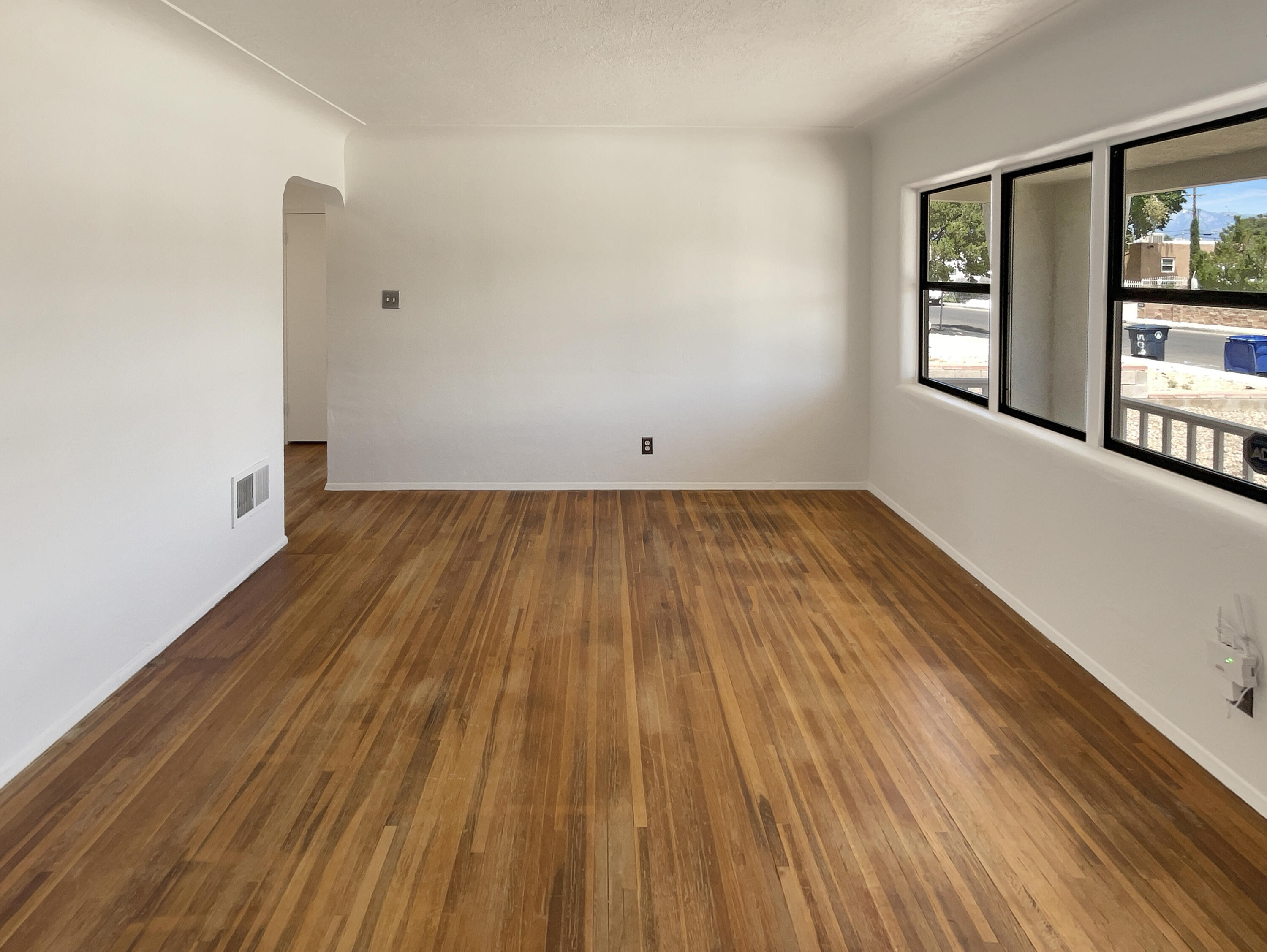 513 FLORIDA Street SE