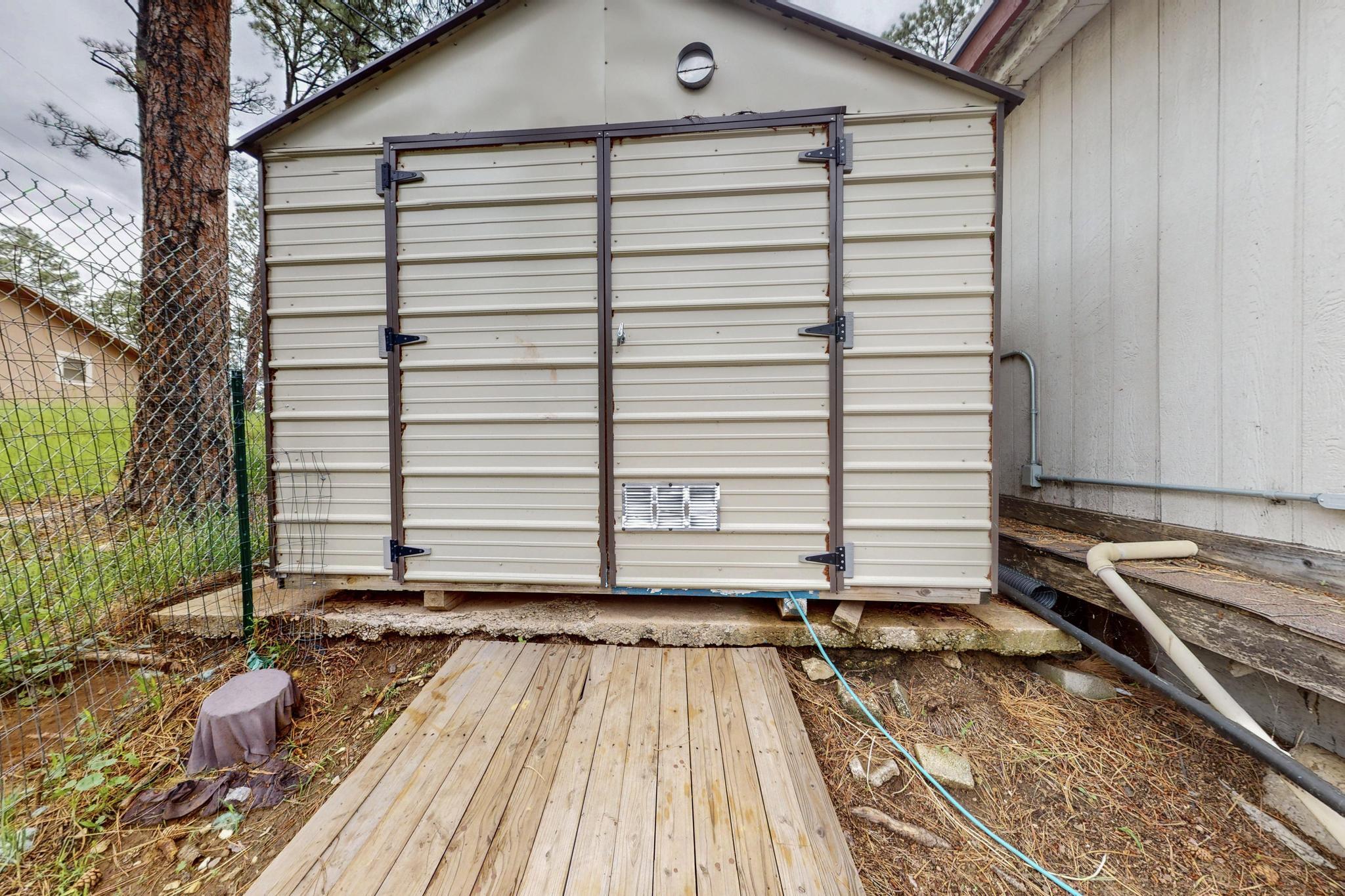 215 GROVE Drive