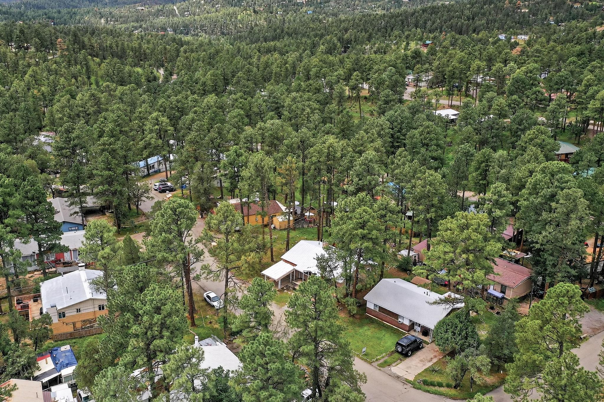 215 GROVE Drive