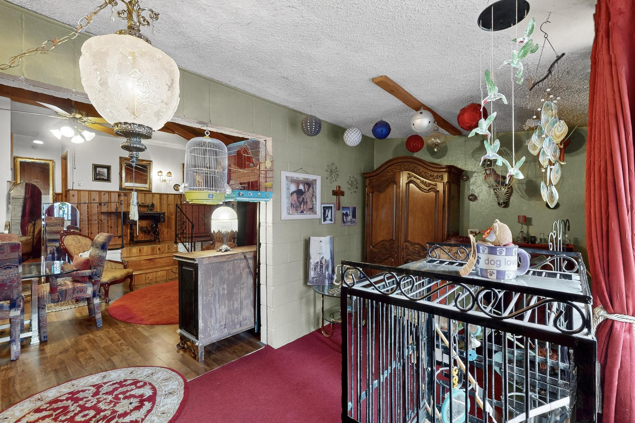 215 GROVE Drive