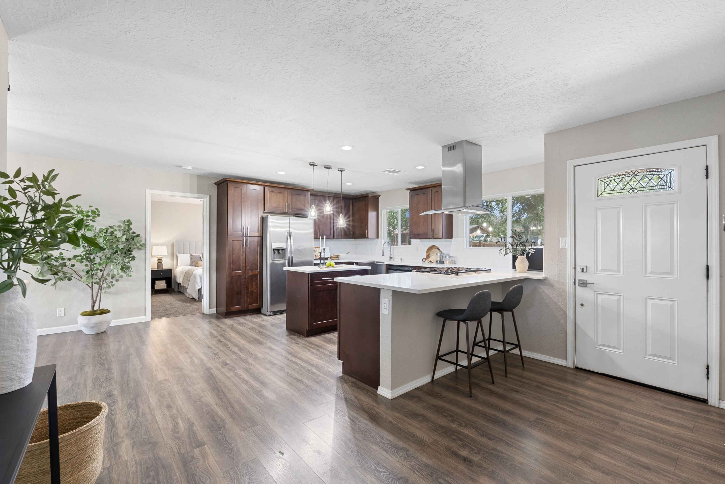 10608 CALLE DE ELENA