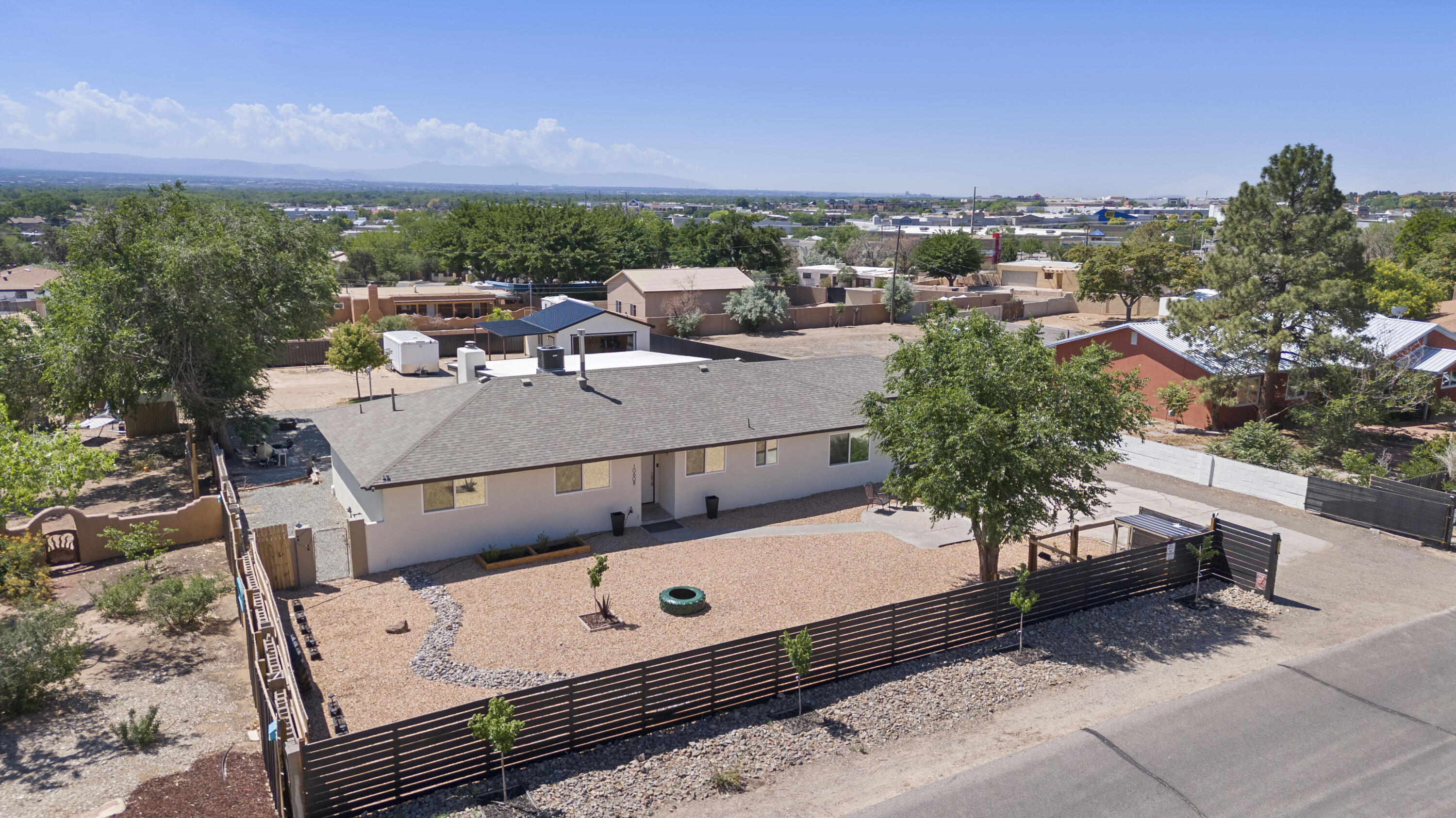 10608 CALLE DE ELENA