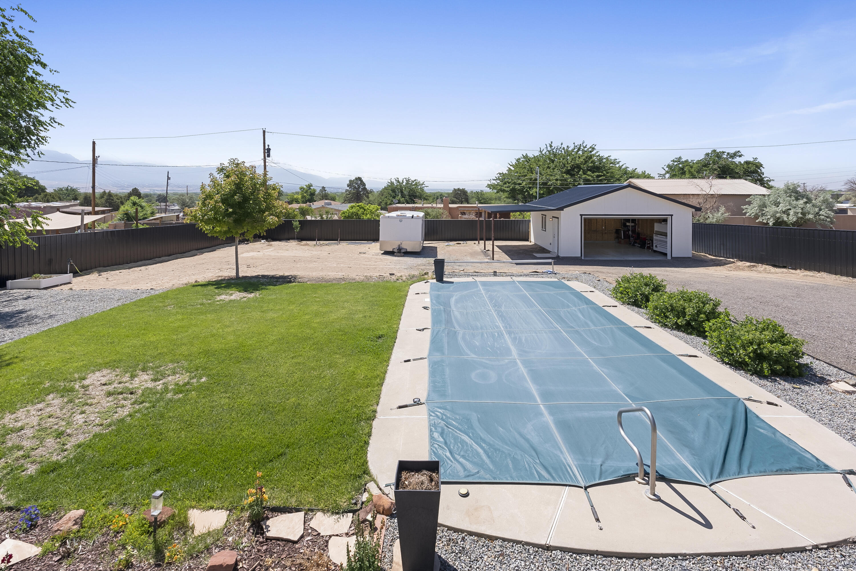 10608 CALLE DE ELENA