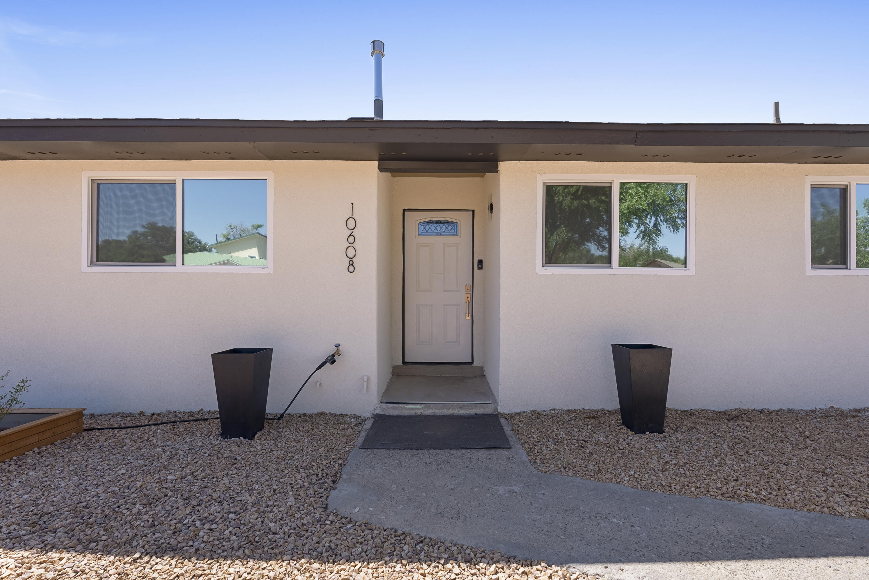 10608 CALLE DE ELENA