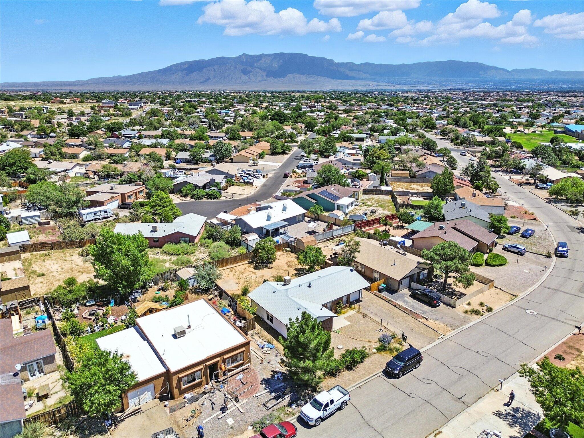 1619 BOREALIS Avenue SE