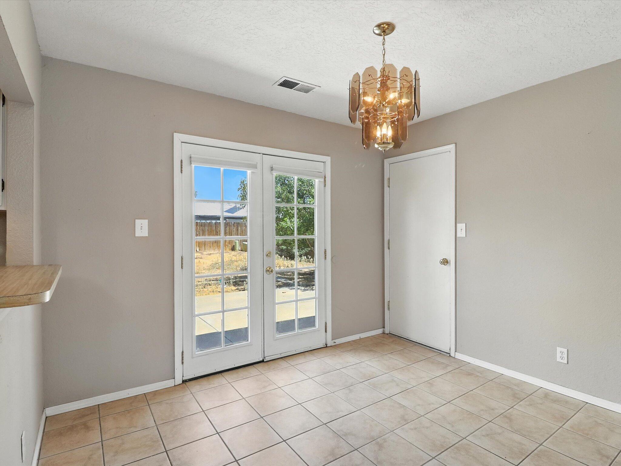 1619 BOREALIS Avenue SE