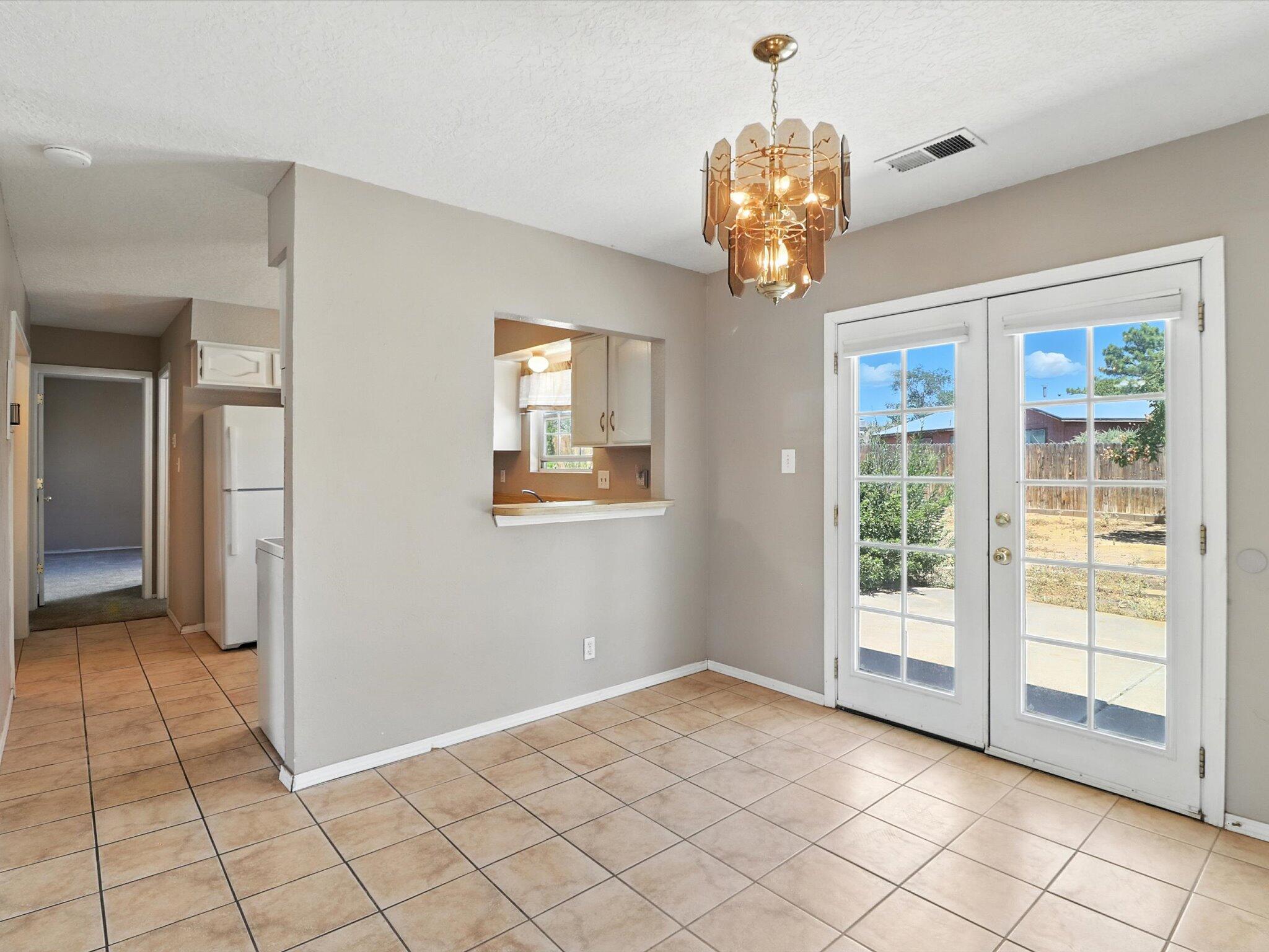 1619 BOREALIS Avenue SE