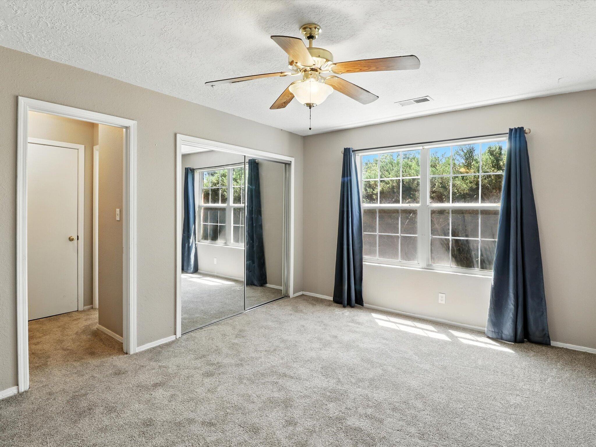 1619 BOREALIS Avenue SE