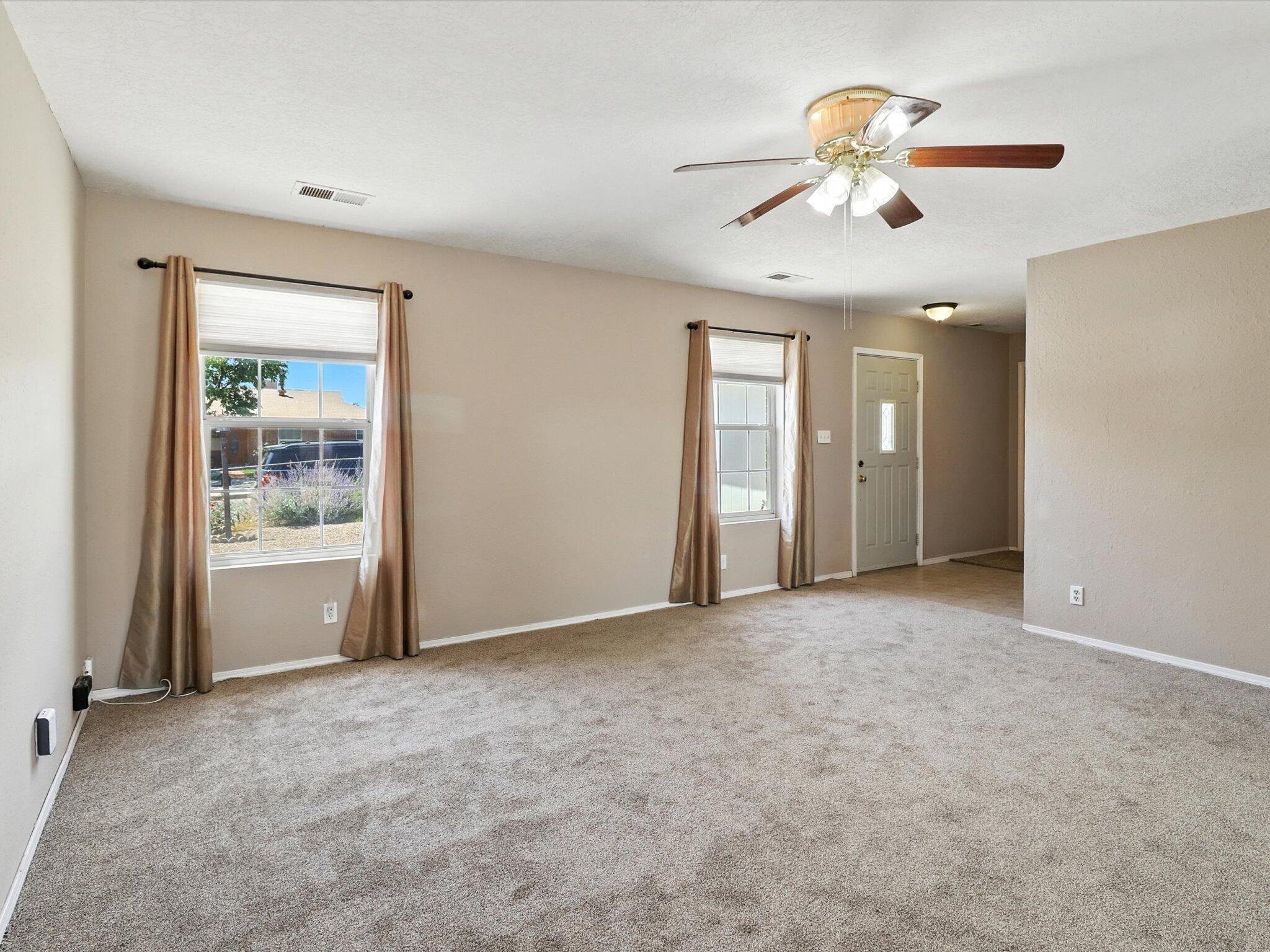 1619 BOREALIS Avenue SE