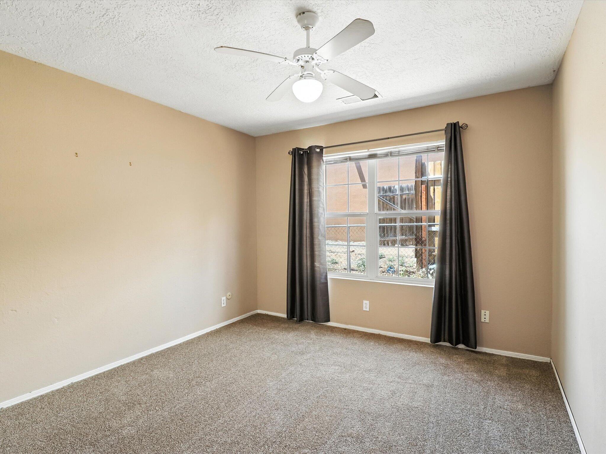 1619 BOREALIS Avenue SE