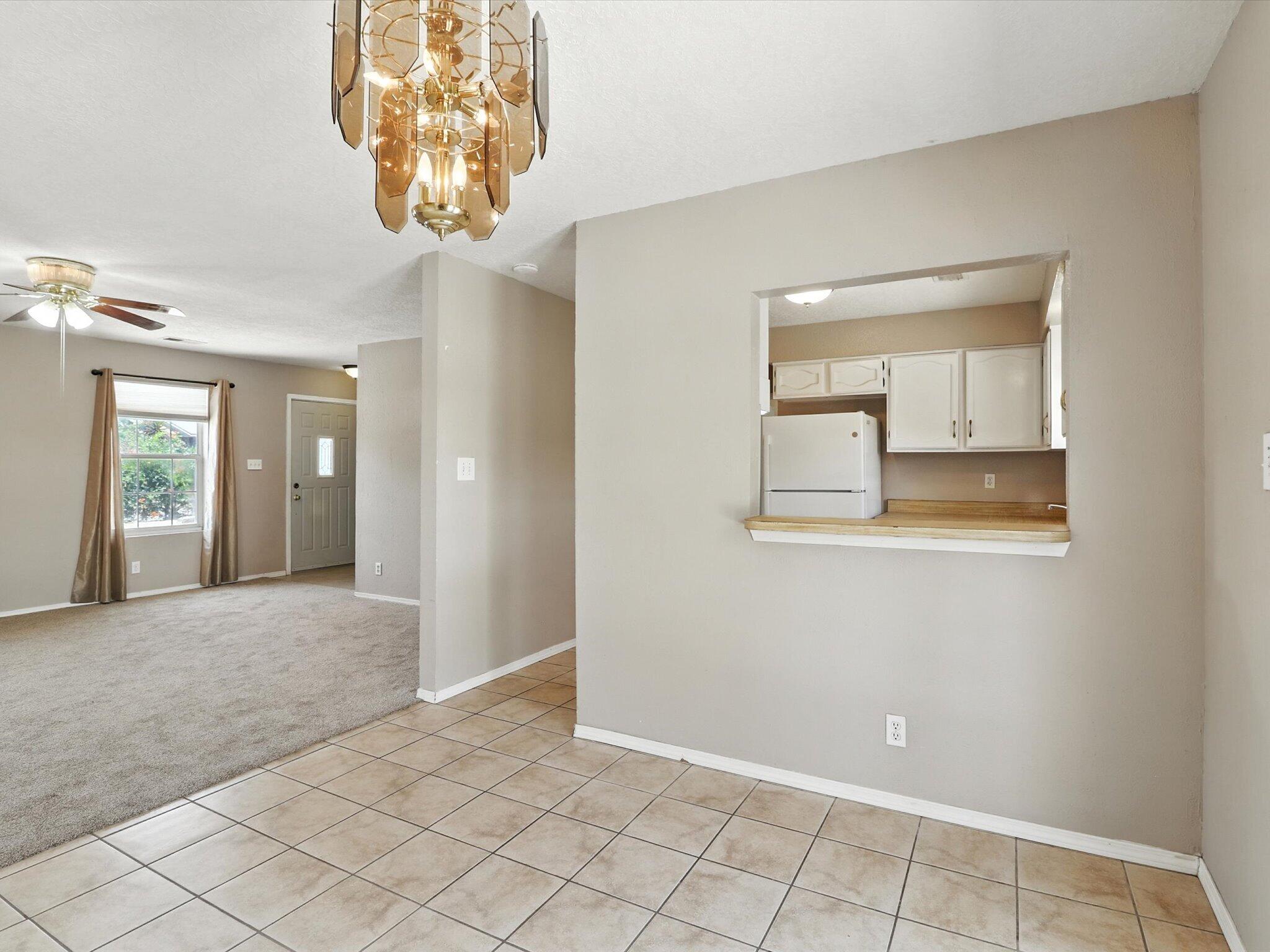 1619 BOREALIS Avenue SE