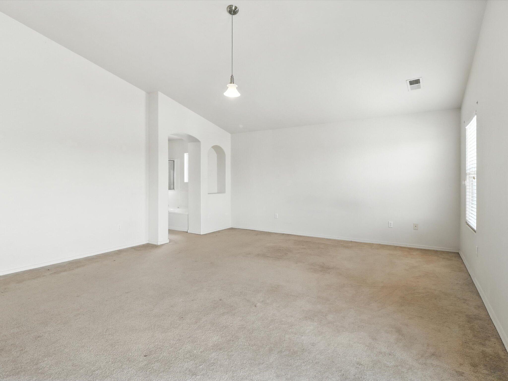 9801 SUN CHASER Trail SW